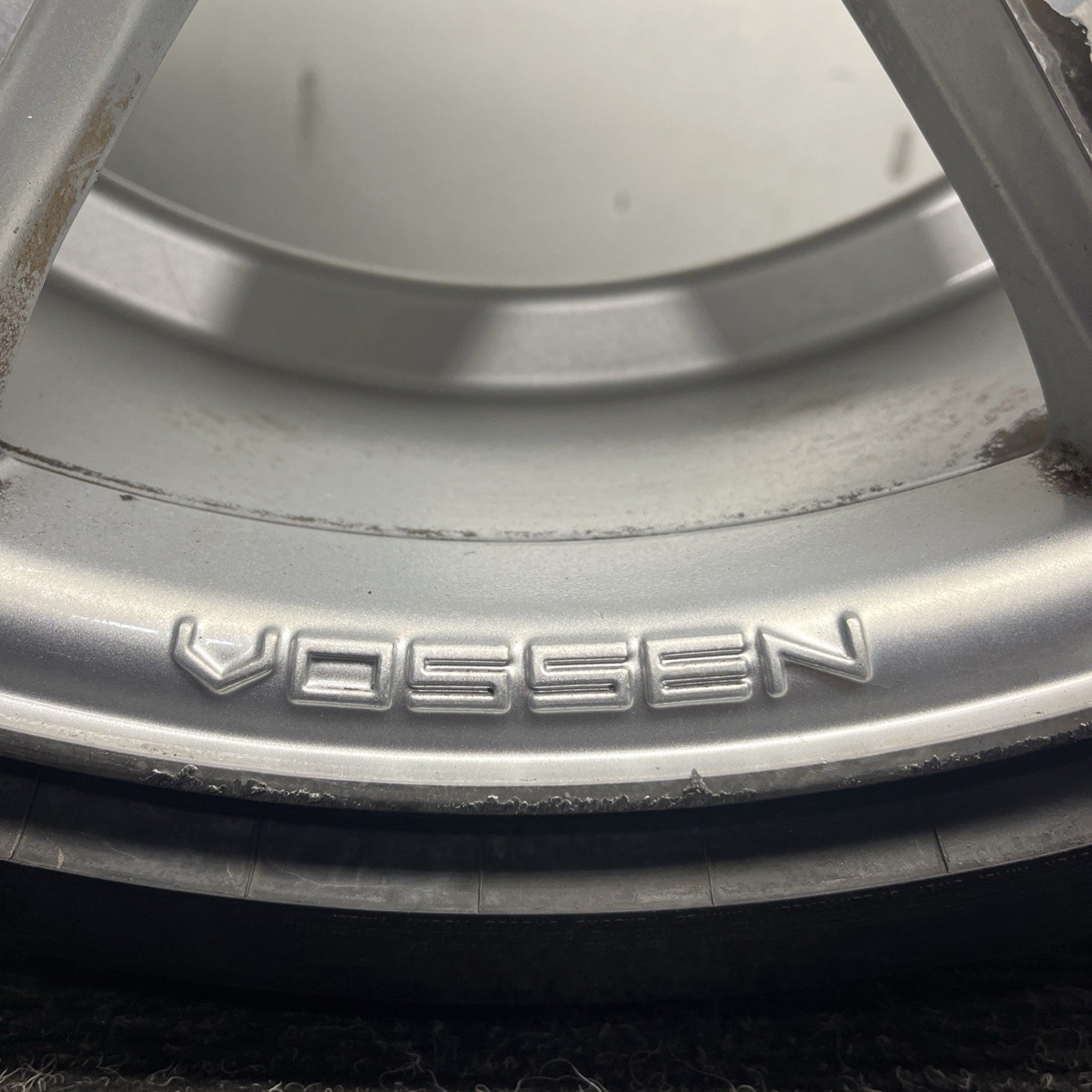 ☑️ ONE Vossen CV3 Silver Wheel W/TIRE & Cap 20x10.5 et30 5x112