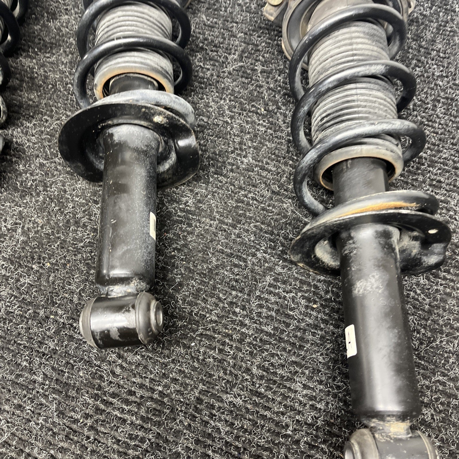 ☑️ OEM Springs & Struts Suspension Subaru BRZ Toyota 86 Scion FRS