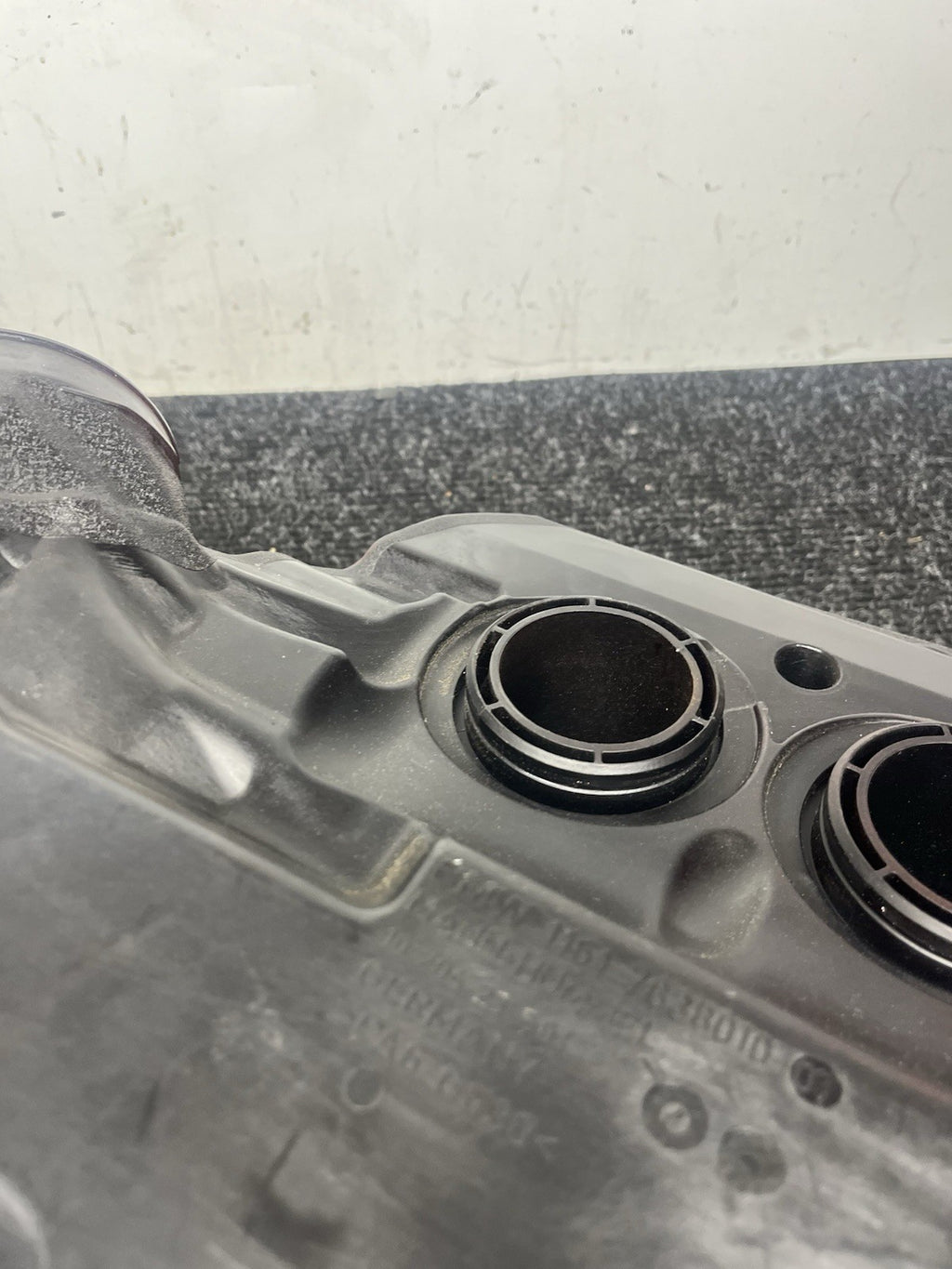 ☑️ 08-13 OEM BMW M3 E90 E92 E93 Air Intake Manifold Engine Cover Plenum S65 V8