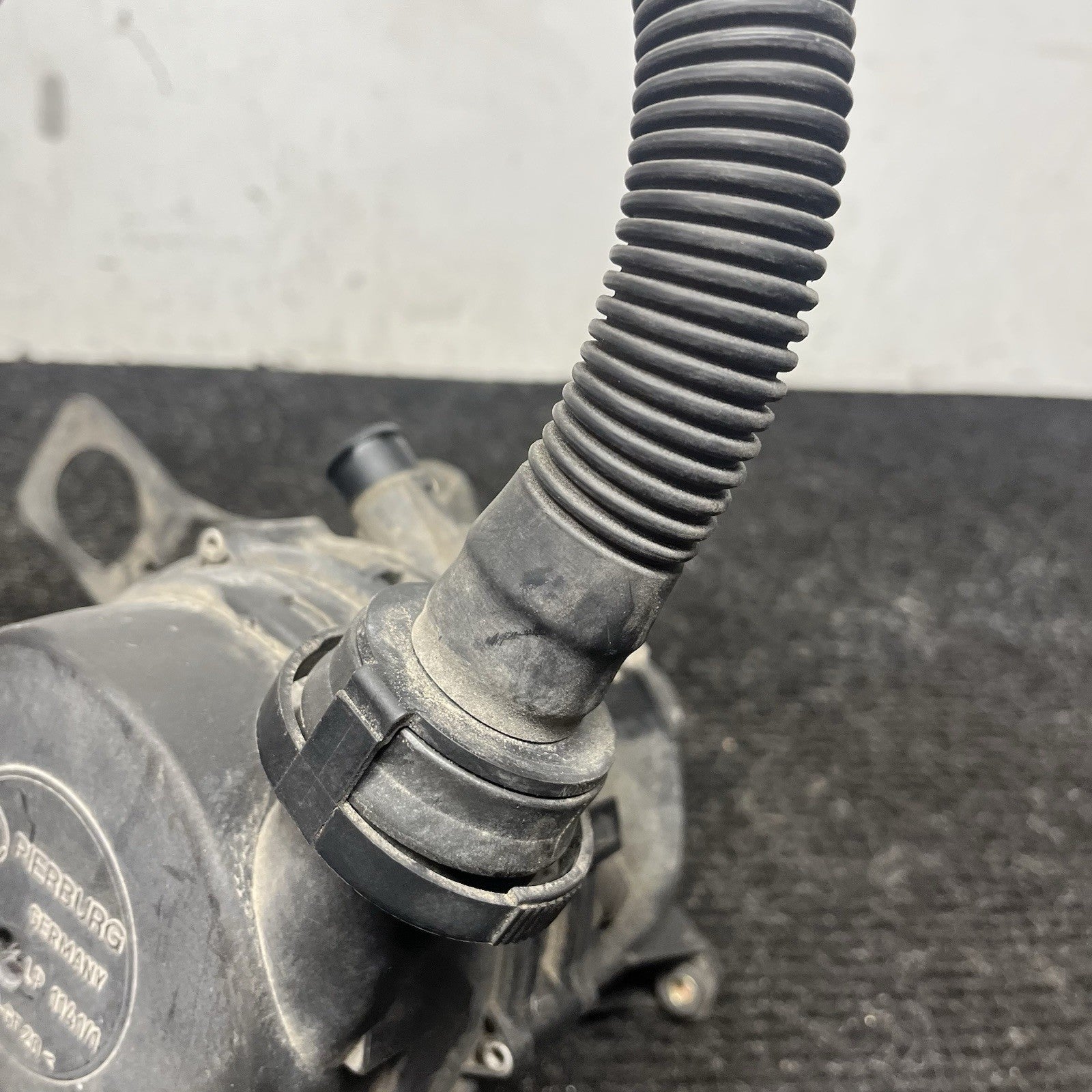 ☑️ 96-99 BMW E36 328ic 2.8L M52 ENGINE SECONDARY AIR INJECTION SMOG PUMP OEM