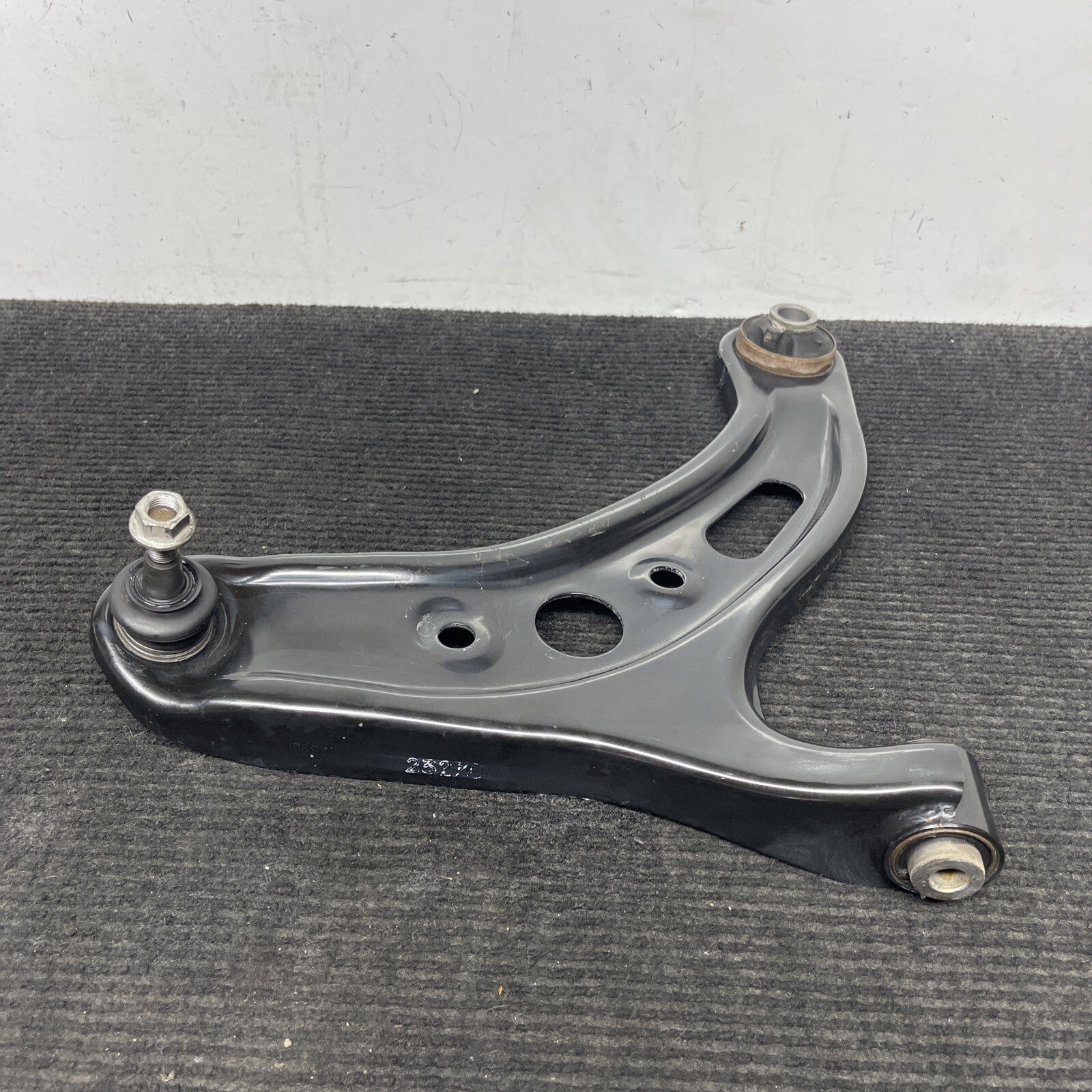 ☑️ 2013-2020 Subaru BRZ Scion FRS Driver Front Lower Control Arm LH Left OEM