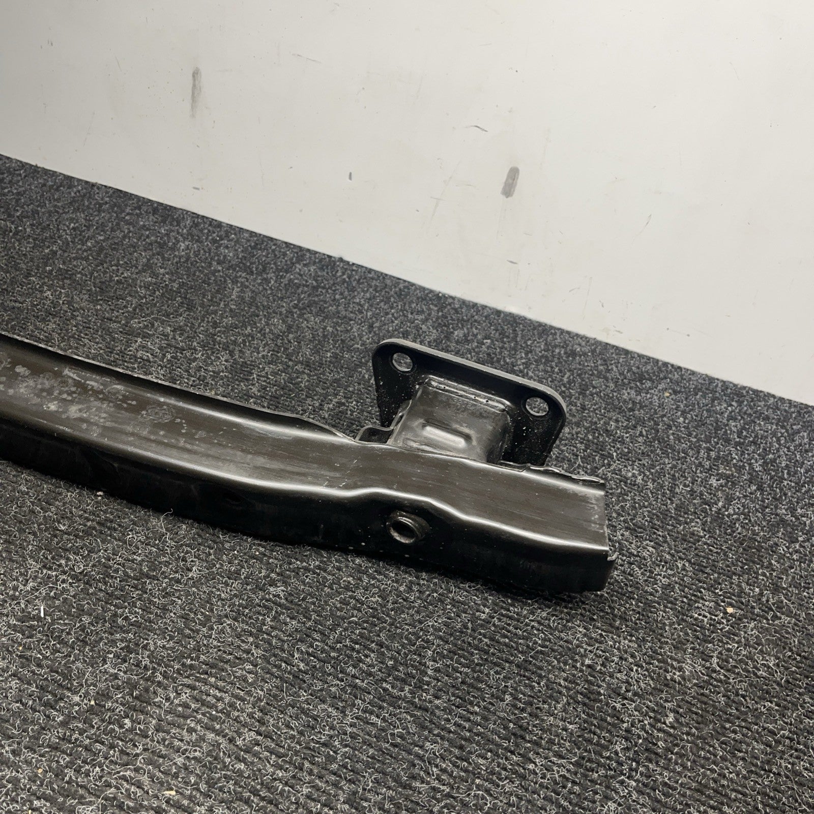 ☑️ BMW REAR BUMPER REINFORCEMENT IMPACT BAR E88 E82 1 SERIES 08-13