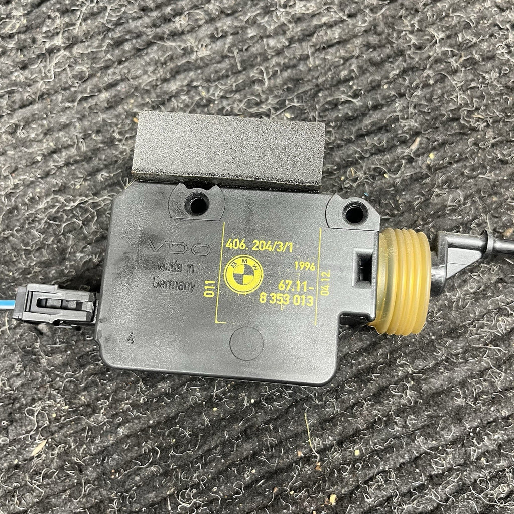 ☑️ BMW E36 92-96 Early Model Fuel Door Lock Actuator Gas Flap 8353013 M3 328 325