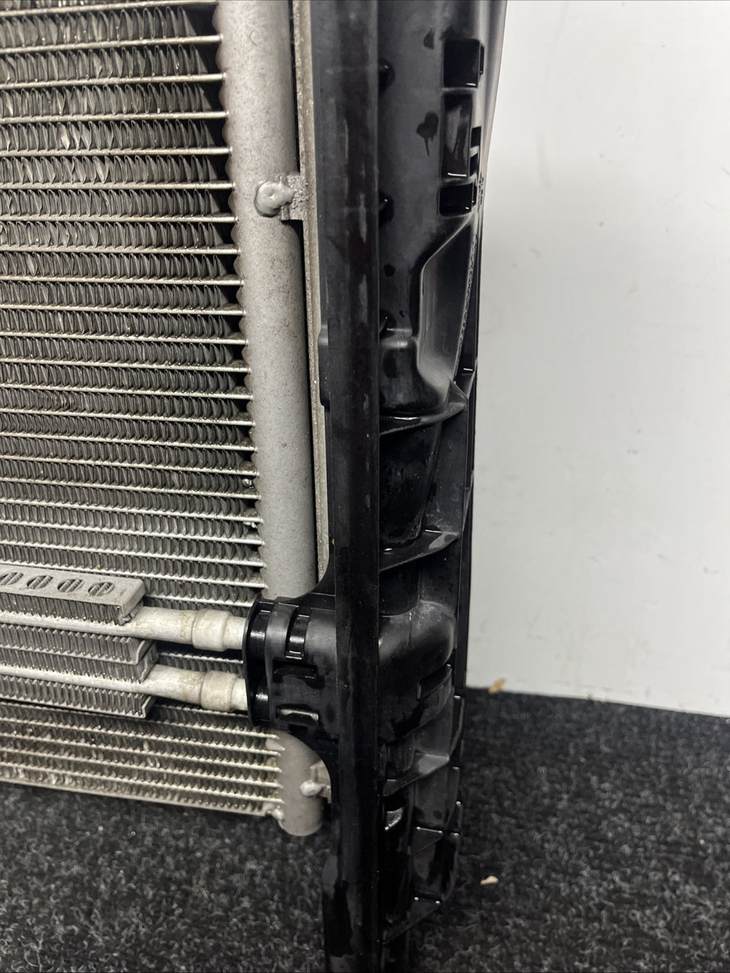 ☑️ 07-13 BMW E92 N54 335i RADIATOR A/T TRANSMISSION OIL COOLER W CONDENSER OEM