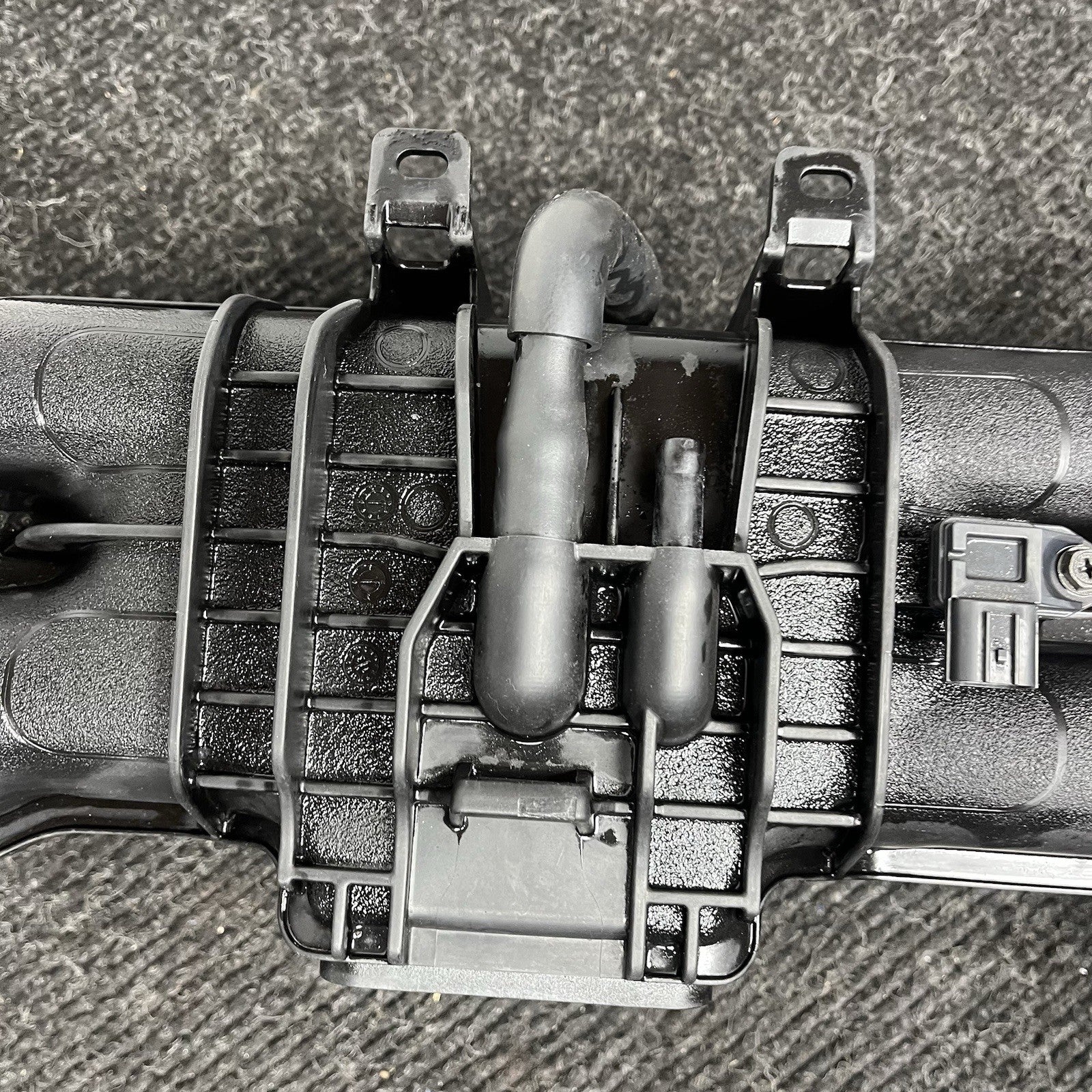 ☑️ 2013-2017 Subaru BRZ Scion FRS 86 FA20 Engine Intake Manifold OEM