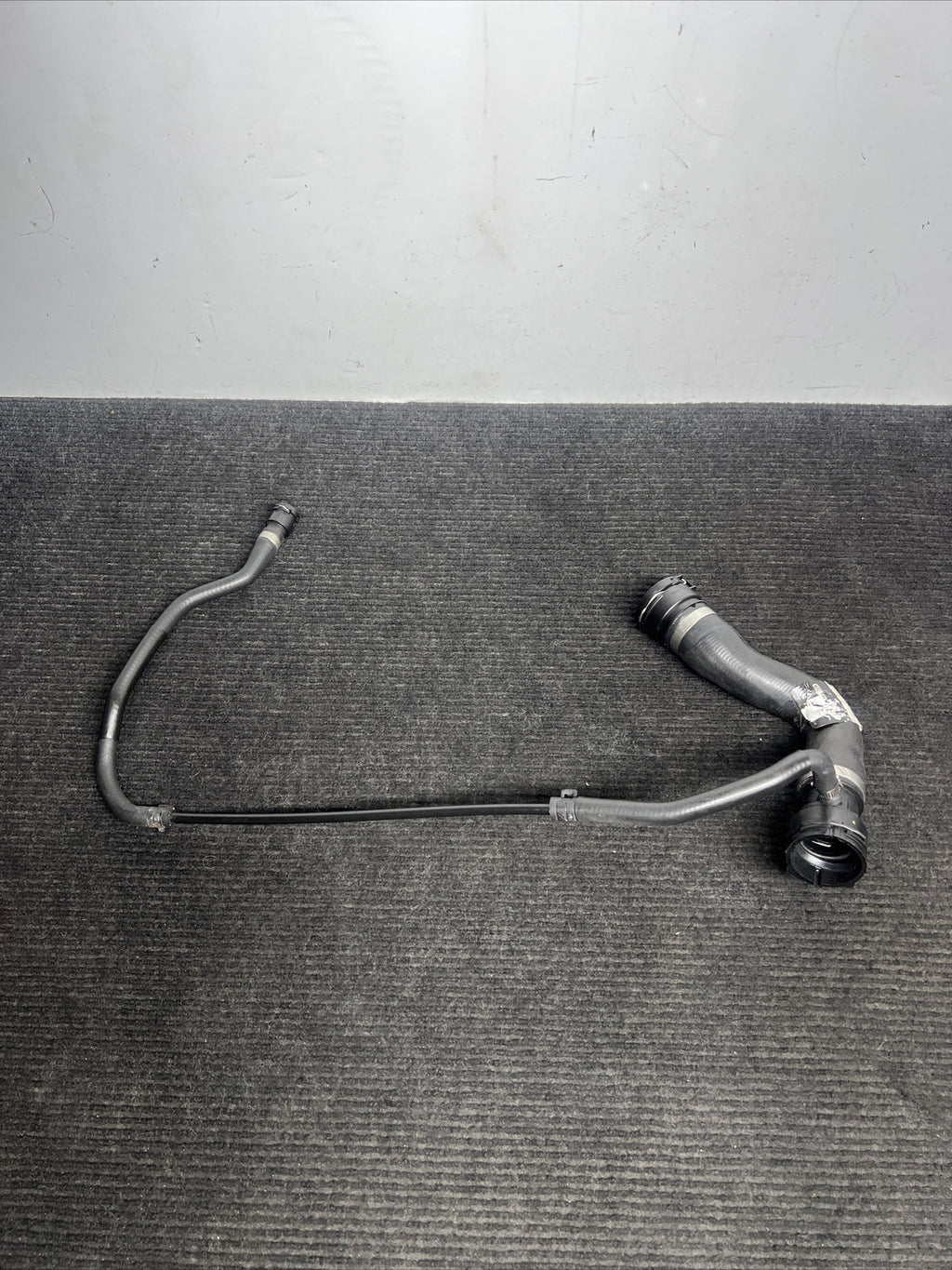 ☑️ BMW 2006-2013 E90 E92 E82 UPPER RADIATOR COOLANT HOSE COOLING LINE OEM