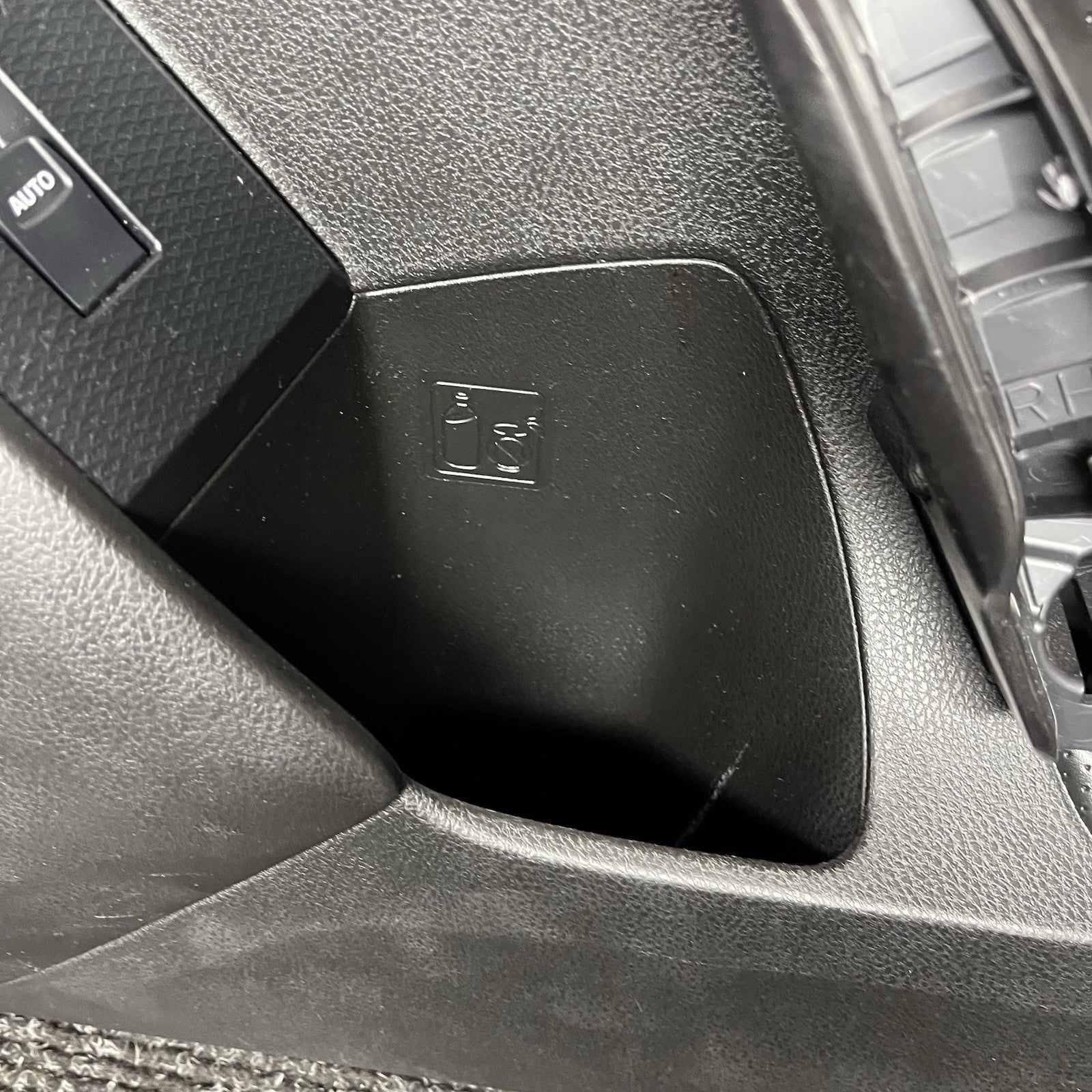 ☑️ 2013-2017 Subaru BRZ FRS Right Passen Side Interior 10 Series Door Panel OEM