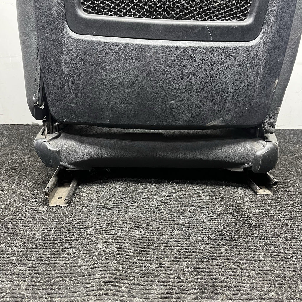 ☑️08-13 BMW E82 1Series Coupe Leather Front Right Passenger Sport Seat Black OEM