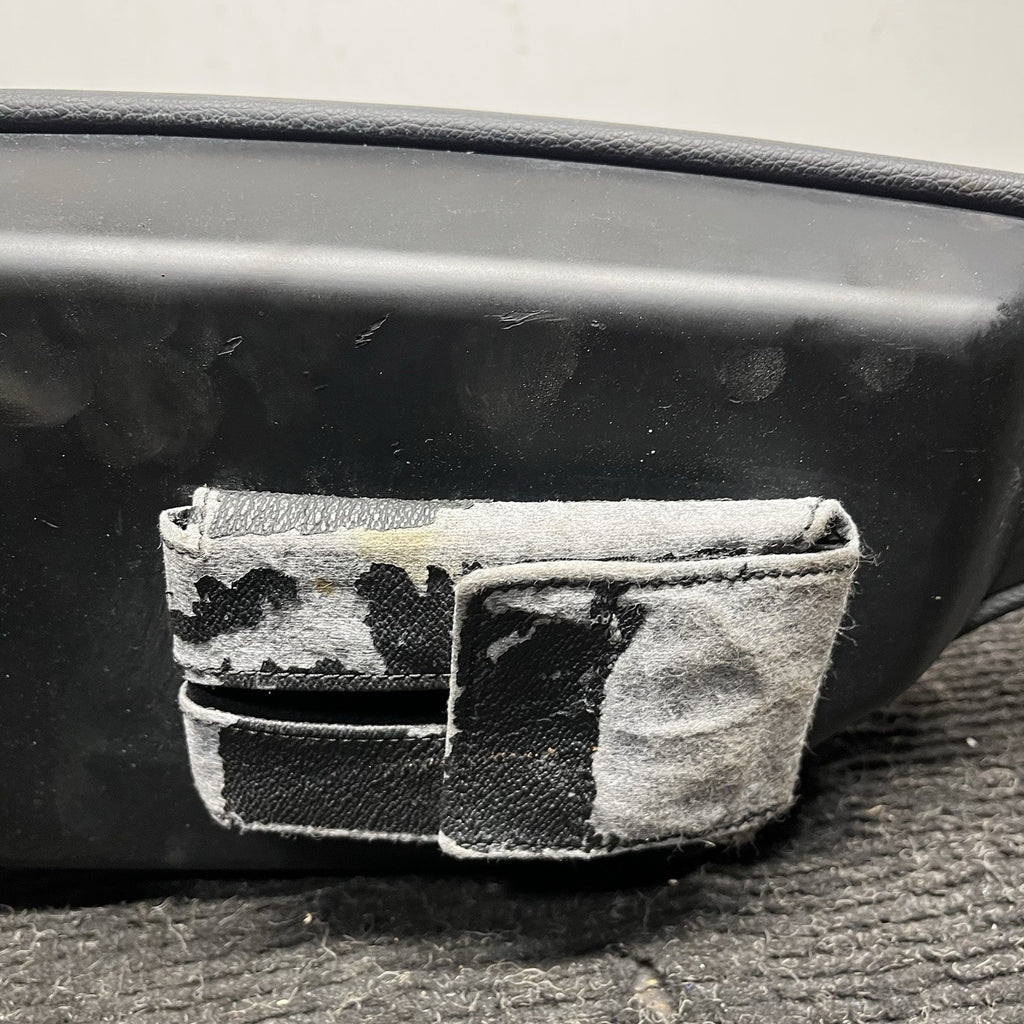 ☑️ 08-13 OEM BMW E88 E82 Center Console Armrest Tray Black Leather