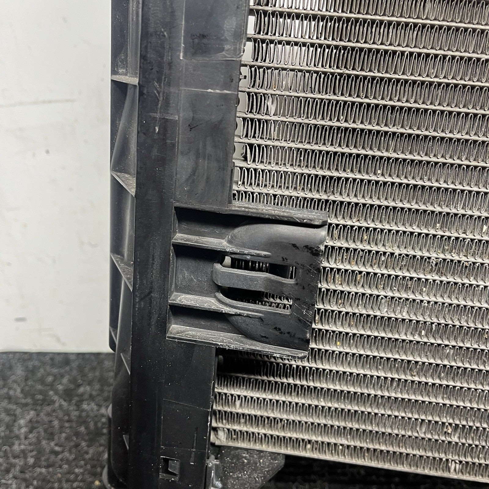 ☑️ BMW 07-13 E90 E92 E93 135i 335i N54 A/C Condenser Air Condition AC 6930039