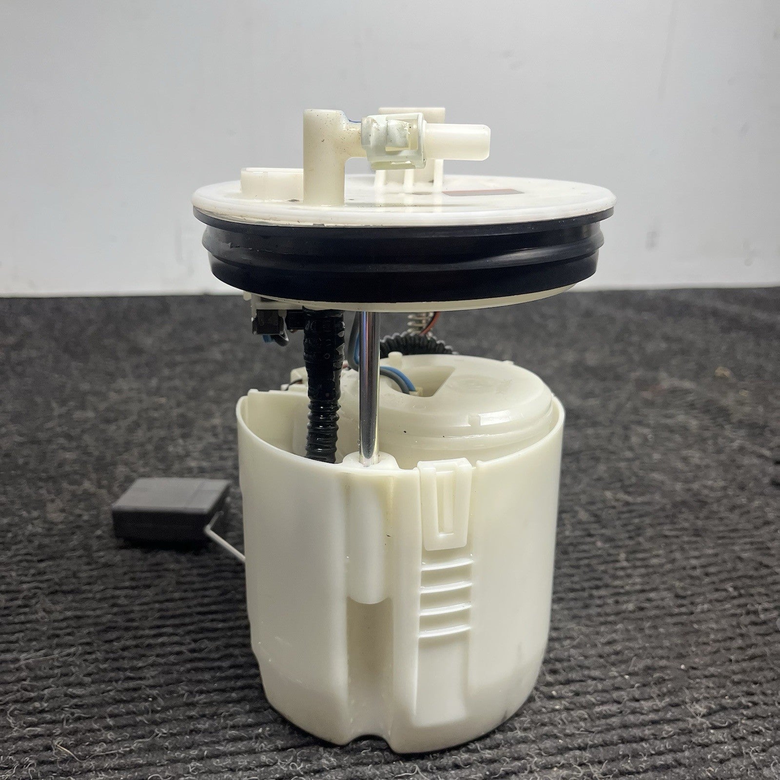 ☑️ 2013-2019 Scion Subaru FRS BRZ Fuel Pump Assembly 42021CA000 OEM