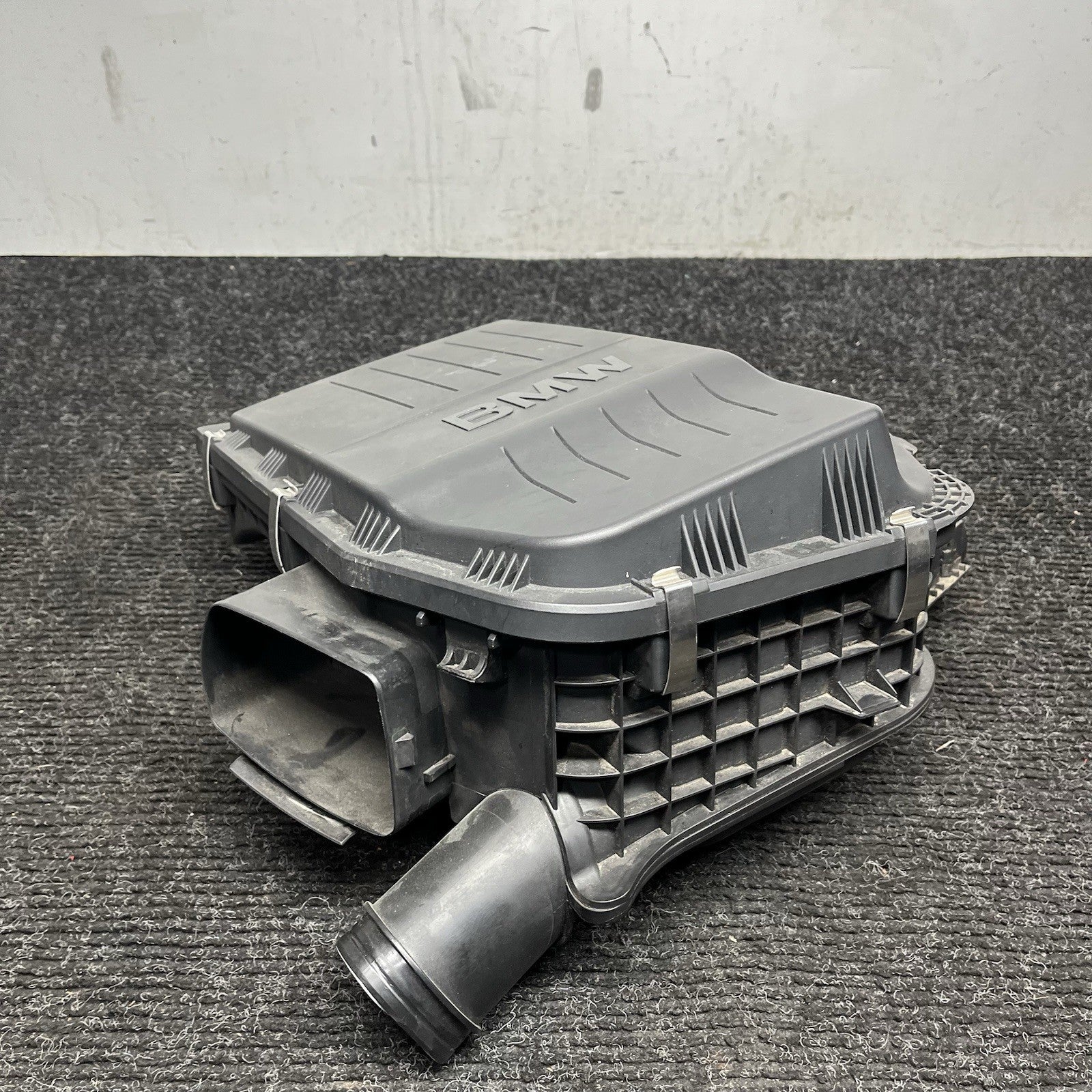 ☑️ 07-13 OEM BMW E82 E88 E90 E92 E93 335 N54 AirBox Air Box Filter Housing