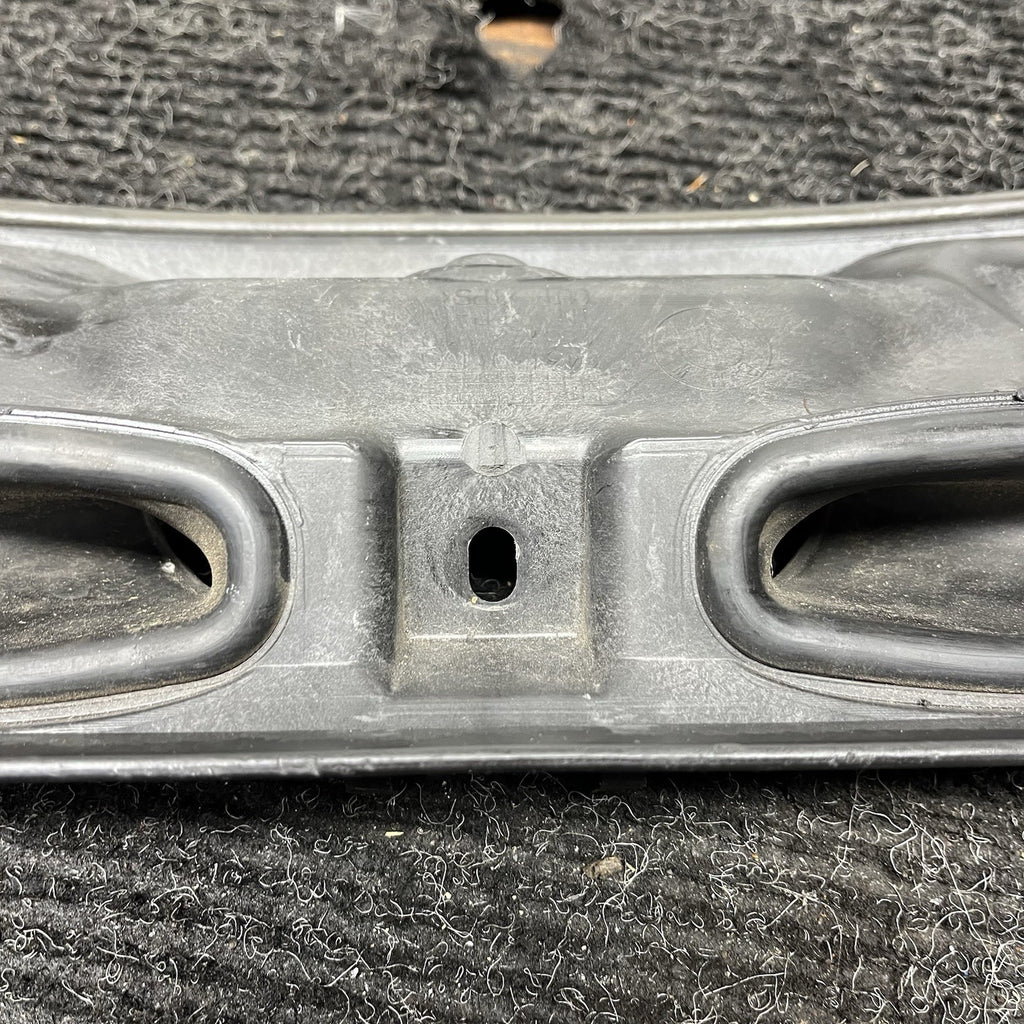 ☑️ 07-13 BMW E90 E92 335i 328i Windshield COWL Cover Heater Panel Center 9175860