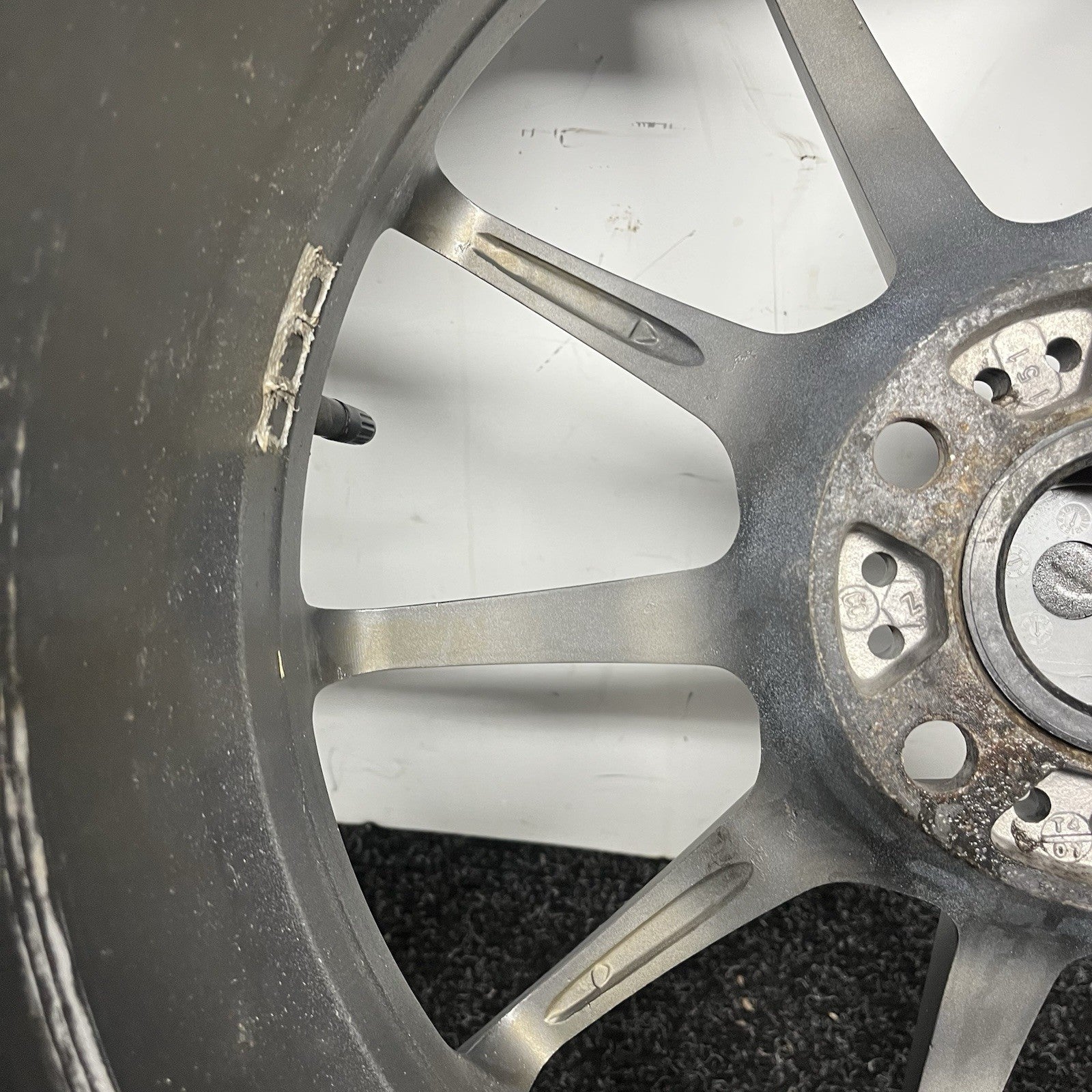 ☑️ Sparco OZ Racing Assetto Gara Wheel 17x7.5  ET45 5x100 Alloy Rim Gray