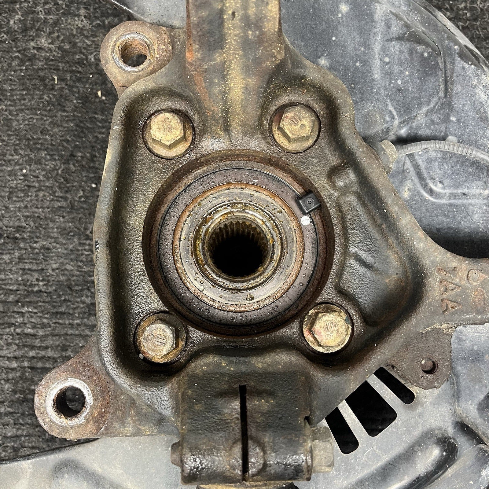 ☑️ 2015-2021 SUBARU WRX 2.0L AWD FRONT LEFT SIDE SPINDLE KNUCKLE WHEEL HUB OEM