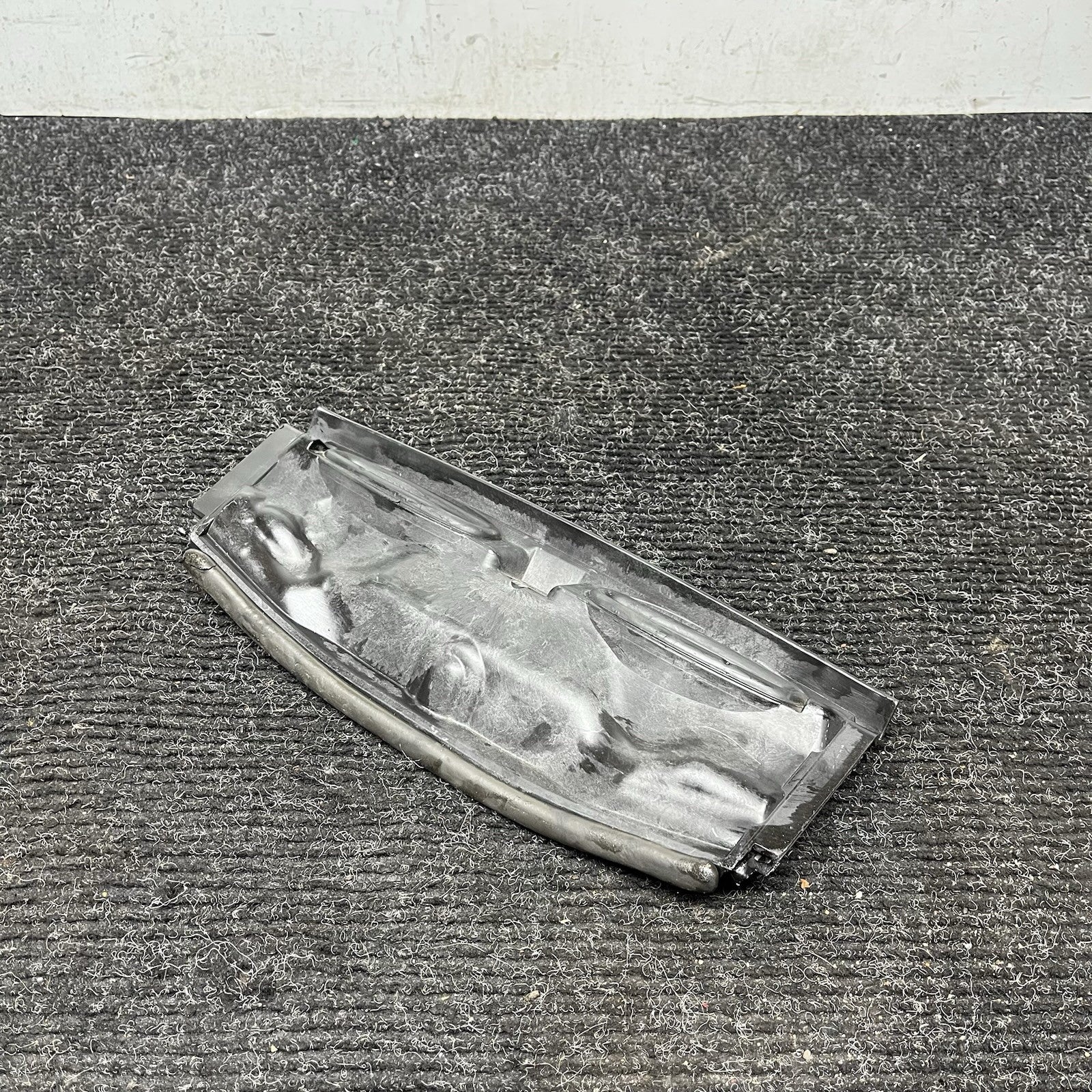 ☑️ 07-13 BMW E90 E92 335i 328i Windshield COWL Cover Heater Panel Center 9175860