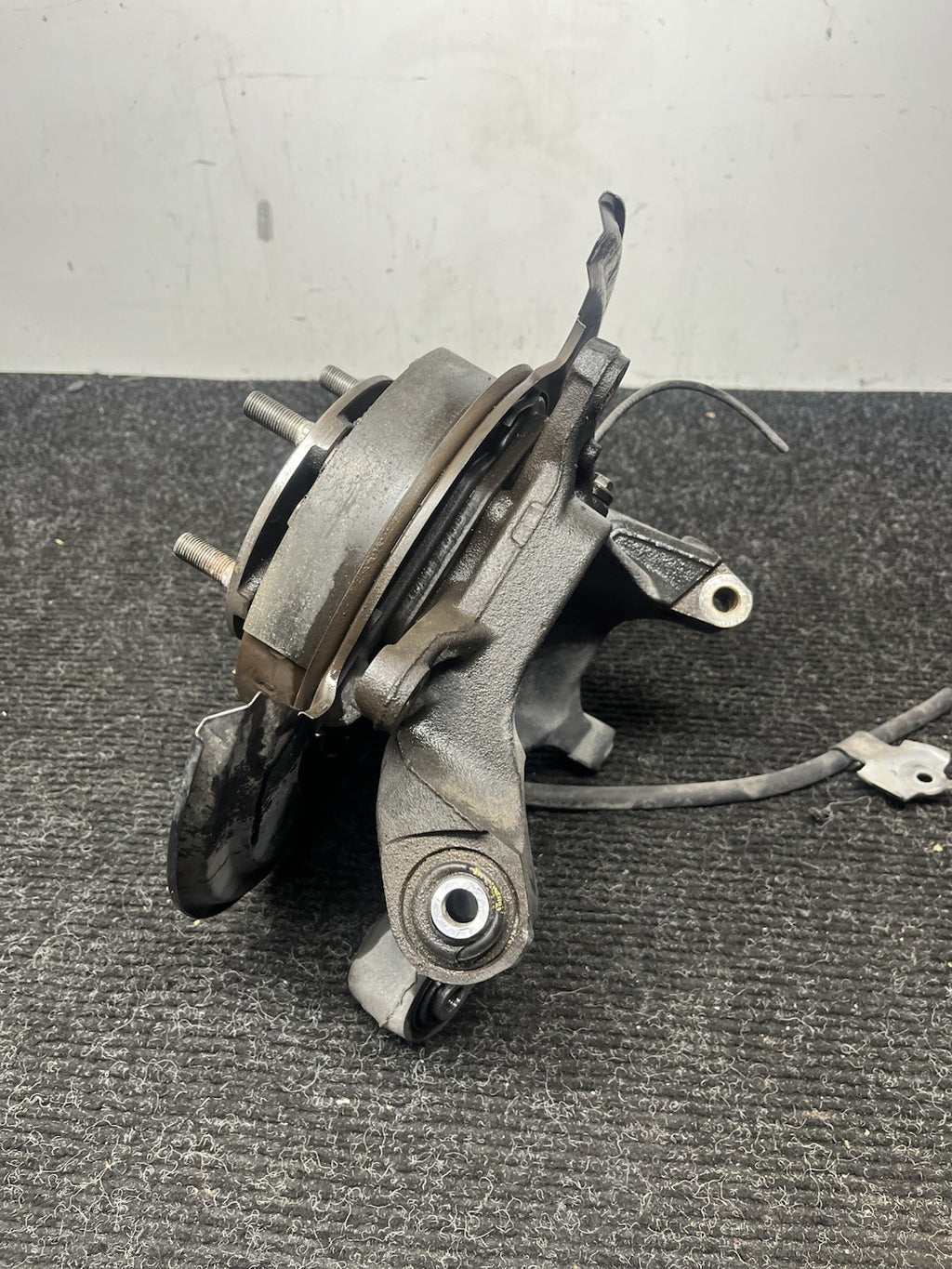 ☑️ 2015-2019 Subaru WRX Spindle Knuckle Hub Rear Left Driver LH OEM 15-19
