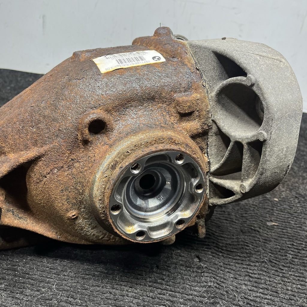 ☑️07-13 BMW E82 E88 E90 E92 135 335 Rear Axle Manual Differential 3.08 Ratio OEM