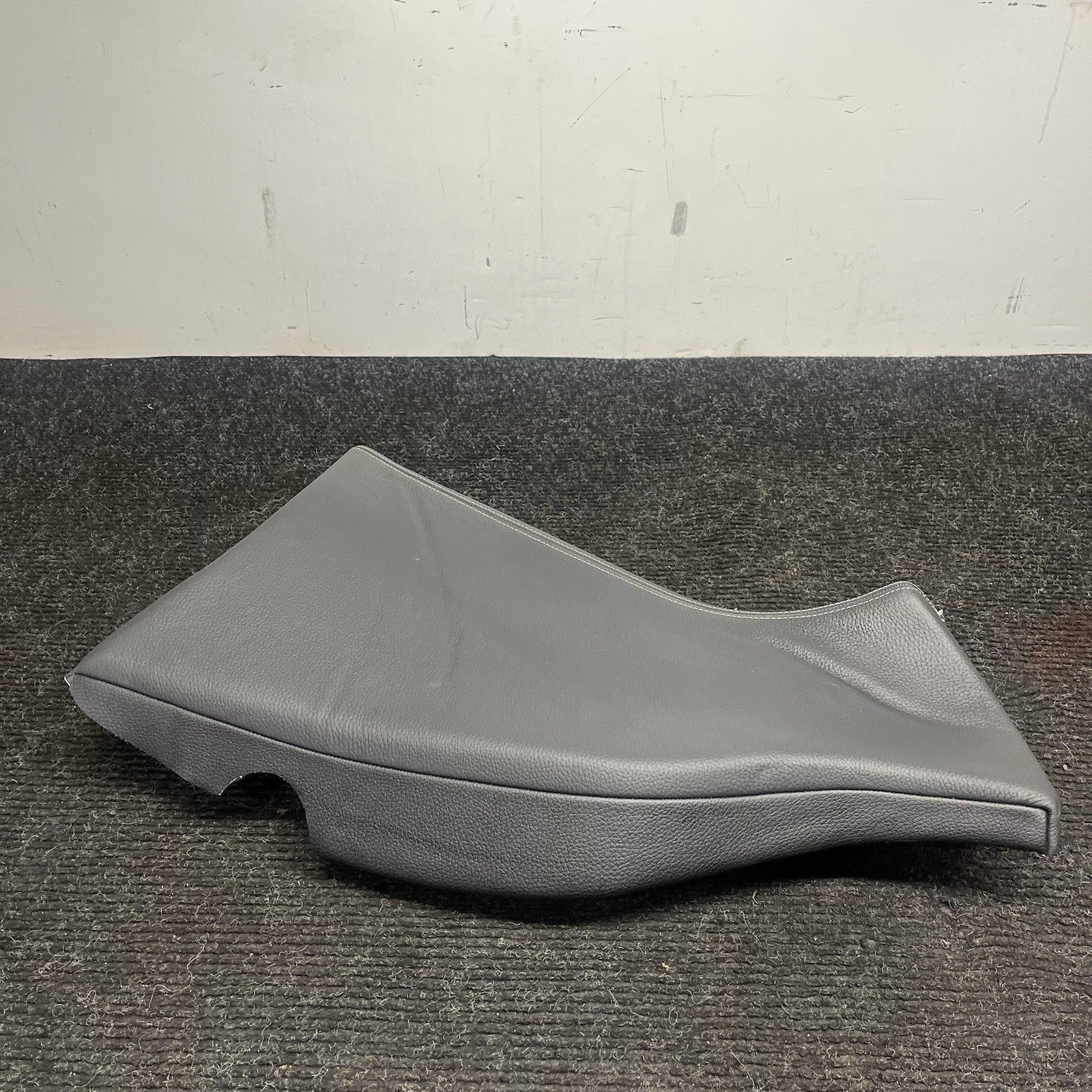☑️ 2015-2018 BMW 428ix F36 OEM Left Rear Seat Bolster Black Leather