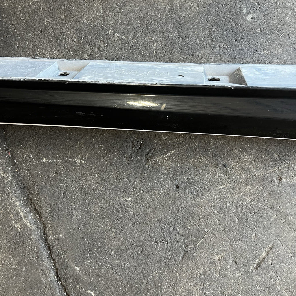 ☑️ 2008-2014 Subaru Impreza WRX OEM Factory RH Passenger Right Side Skirt