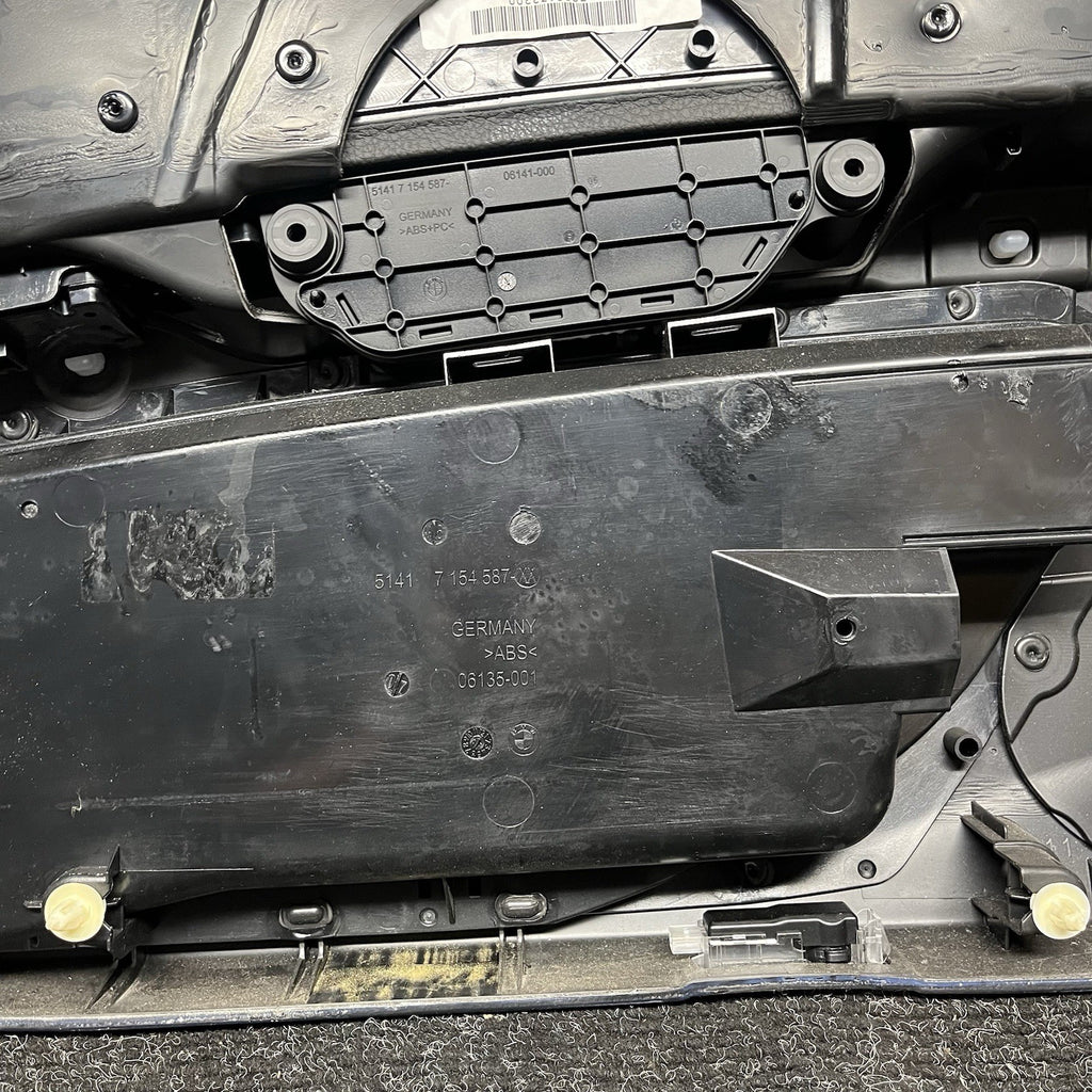 ☑️ 07-13 BMW E92 E93 3 Series Left Driver Side Door Panel Card Black OEM