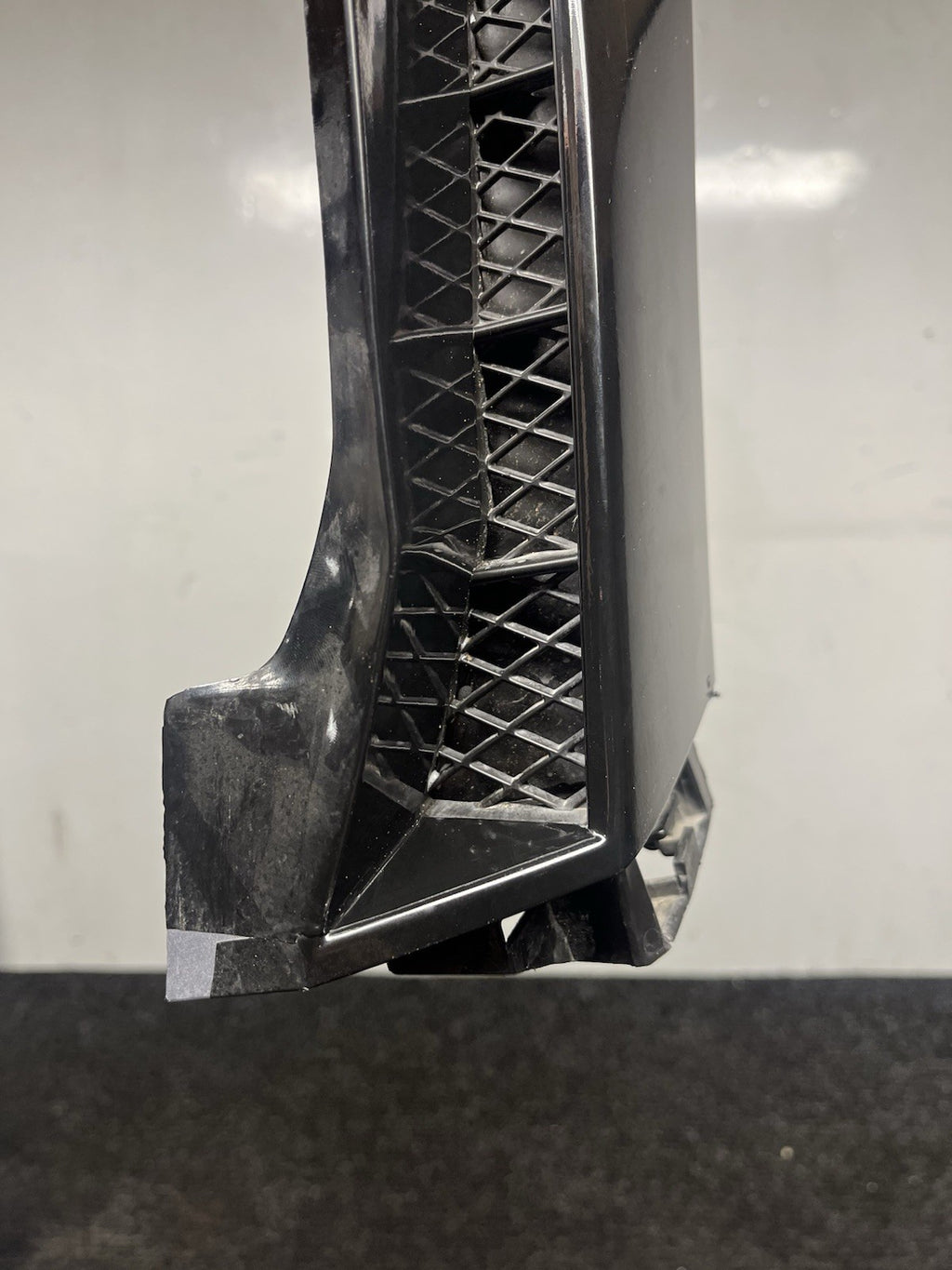 ☑️ 2015 2021 SUBARU WRX STI FRONT RIGHT FENDER MOLDING GARNISH OEM BLACK