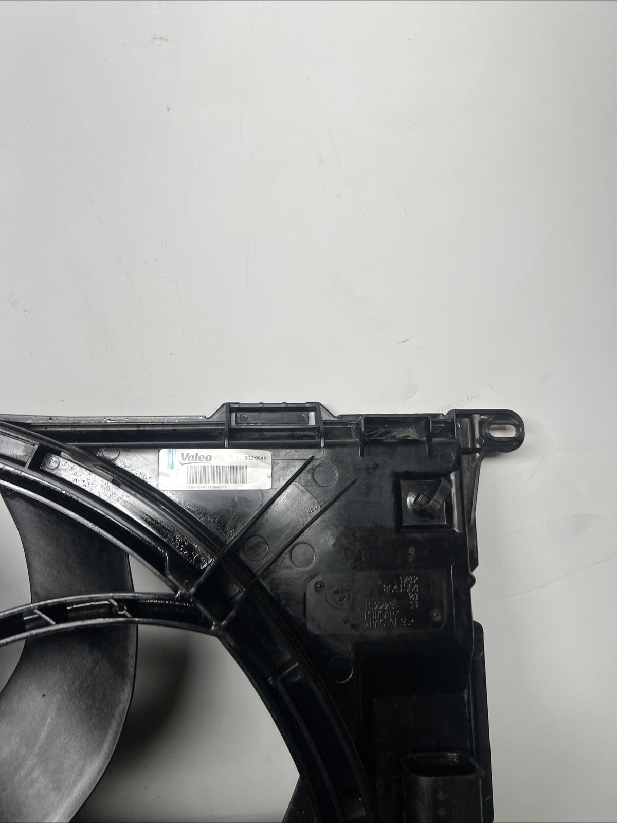 ☑️ 2013-2016 BMW 328i F30 Radiator Electric Fan Motor Blade Shroud