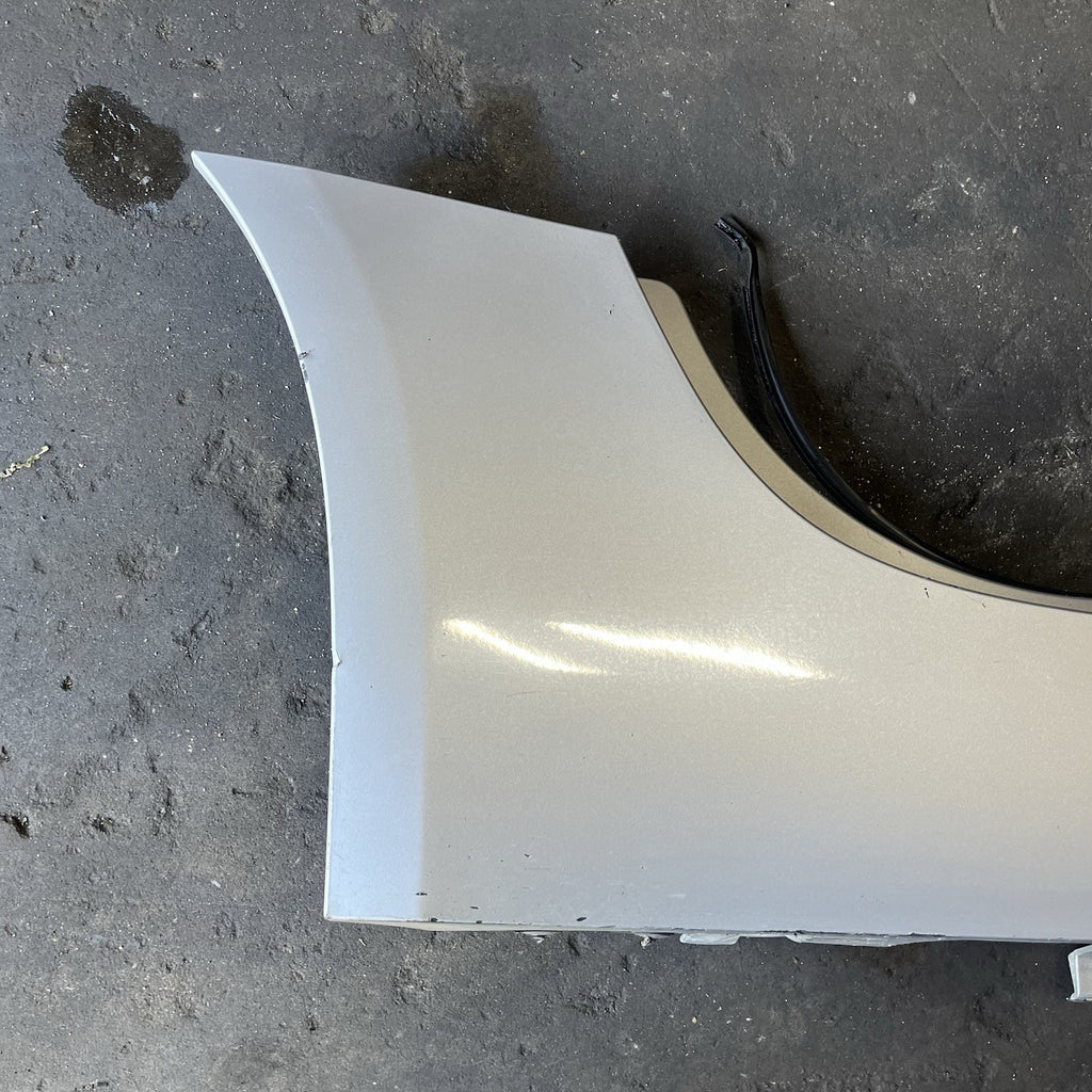 ☑️ 03-08 BMW E85 Z4 RIGHT SIDE SKIRT ROCKER PANEL MOLDING TITAN SILVER OEM