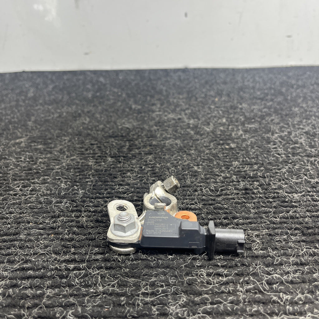 ☑️ 14-17 MOPAR JEEP MASERATI GHIBLI NEGATIVE BATTERY CURRENT SENSOR OEM