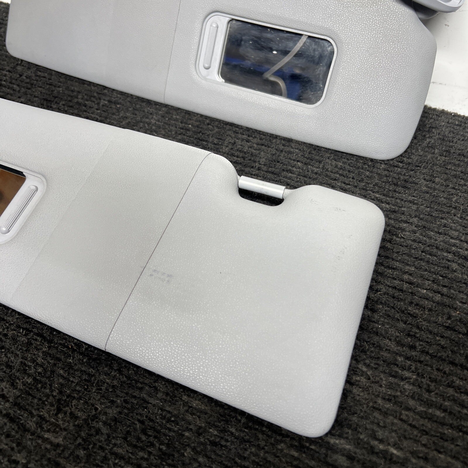 ☑️ BMW E82 128 135 Left Driver Upper Sun Shade Visor Blind Trim Set Cover Oem