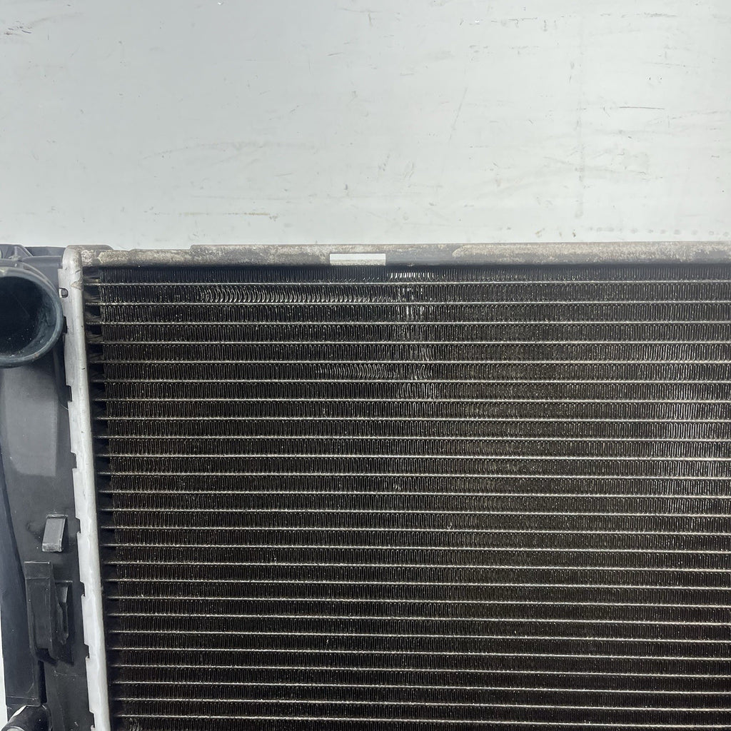 ☑️BMW E93 E92 E90 E82 328I N51 Engine Radiator Ac Condenser Assembly OEM