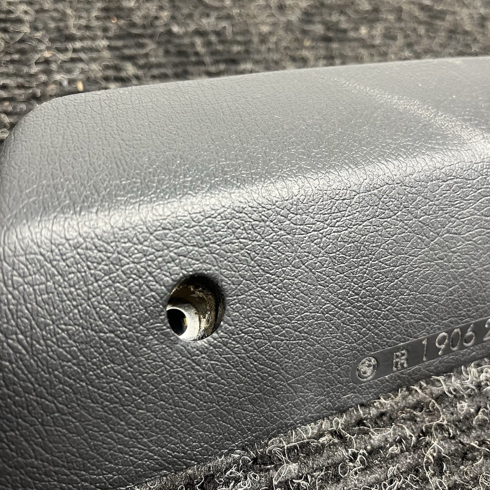 ☑️ Original BMW E30 Touring Limousine Armrest Black 1906218 316 318 320 323 325