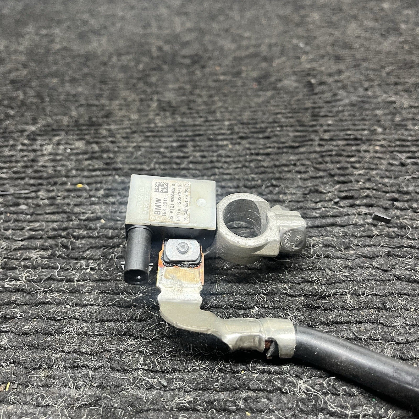 ☑️ 12-20 OEM BMW M2 F22 F30 F32 F33 F36 Negative Cable Terminal IBS Sensor Black