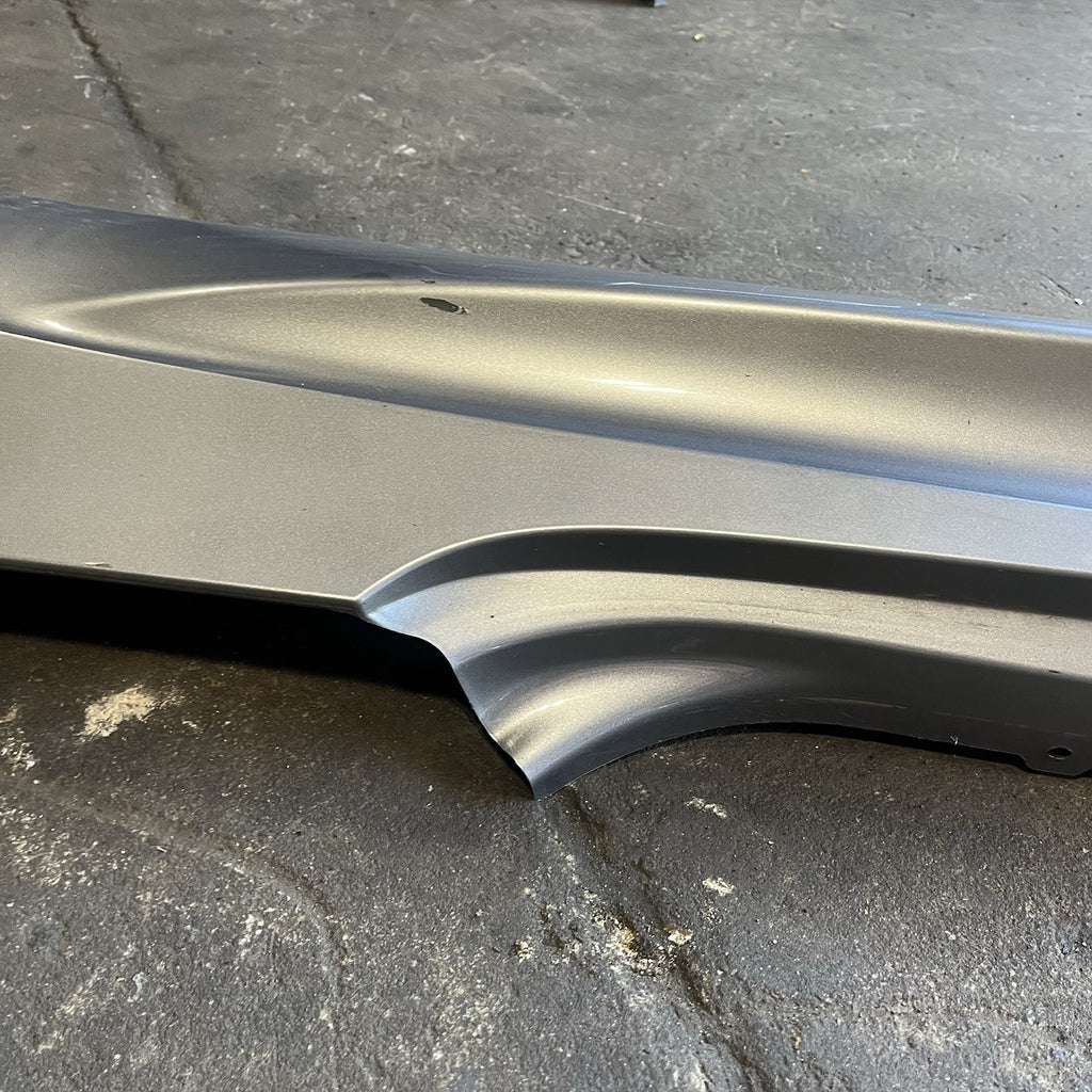 ☑️ 07-13 OEM BMW E92 E93 M3 Left Driver Side Skirt Rocker Panel Space Gray