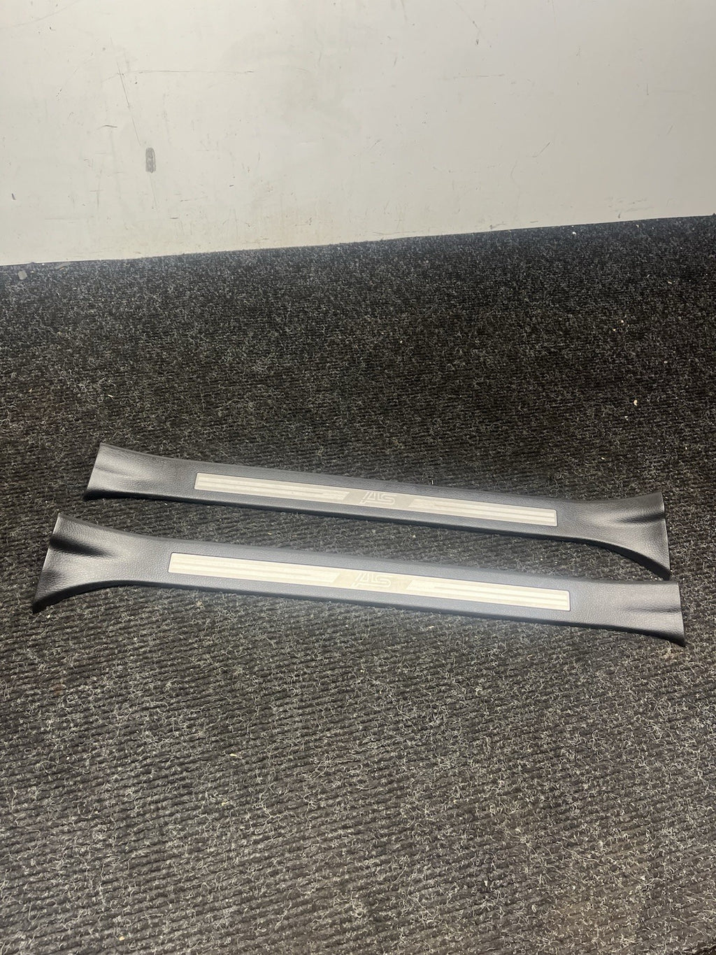 ☑️ 2015-2021 Subaru WRX STI Front Door Sill Trim Set OEM LU85