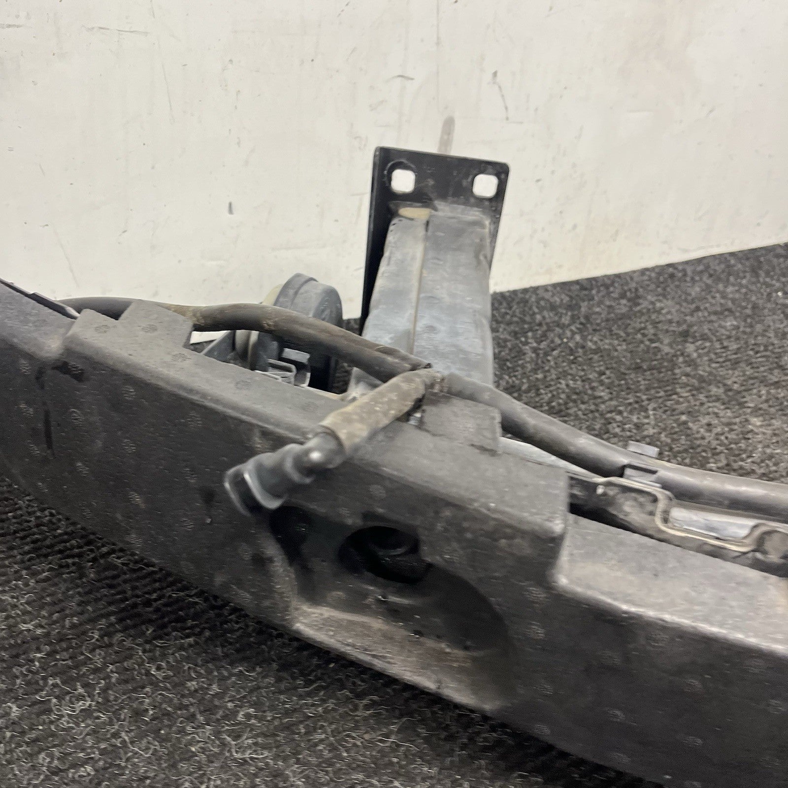 ☑️ 07-13 BMW 328 335I E92 E93 COUPE FRONT REINFORCEMENT CRASH IMPACT BAR W FOAM
