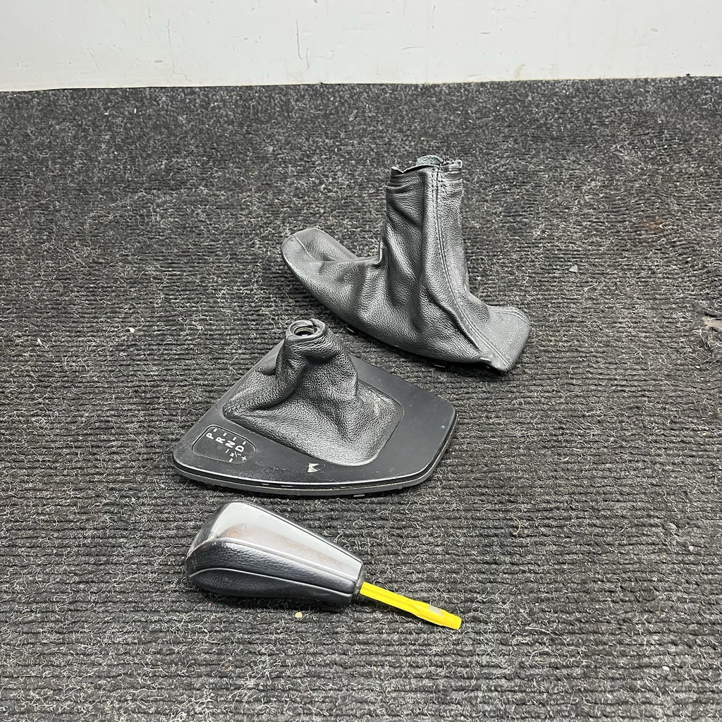 ☑️ 07-13 BMW E90 E92 328I 335I AUTOMATIC TRANSMISSION SHIFTER SELECTOR TRIM BOOT