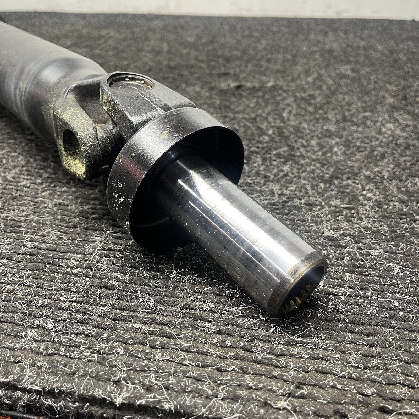 ☑️ 2022-23 Toyota GR86 Subaru BRZ MT Manual Transmission Driveshaft OEM
