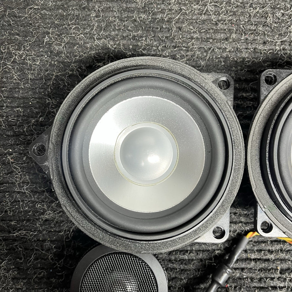☑️ OEM BMW E88 135 Audio Professional Sound Speakers Logic 7 L7 Harman Kardon