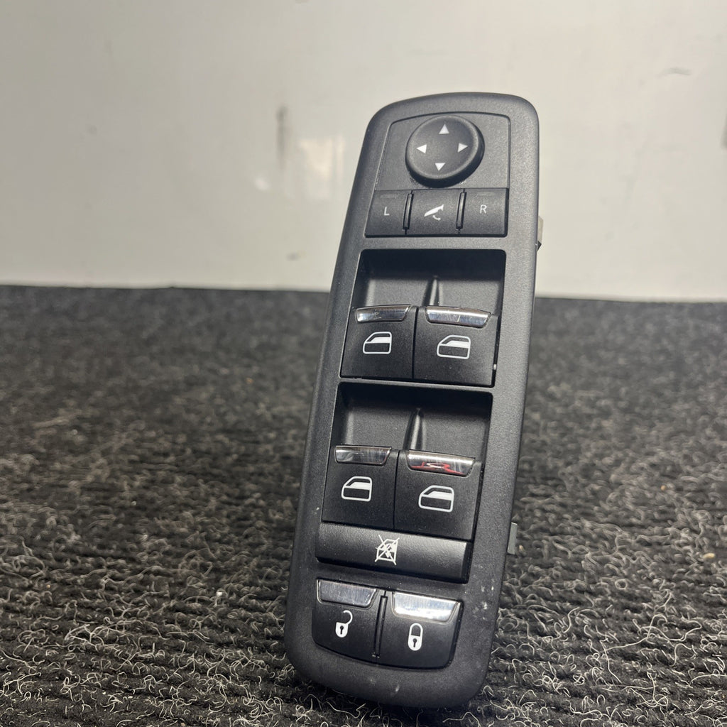 ☑️ 14-24 Maserati Ghibli Front Left Door Window Switch Control Module OEM