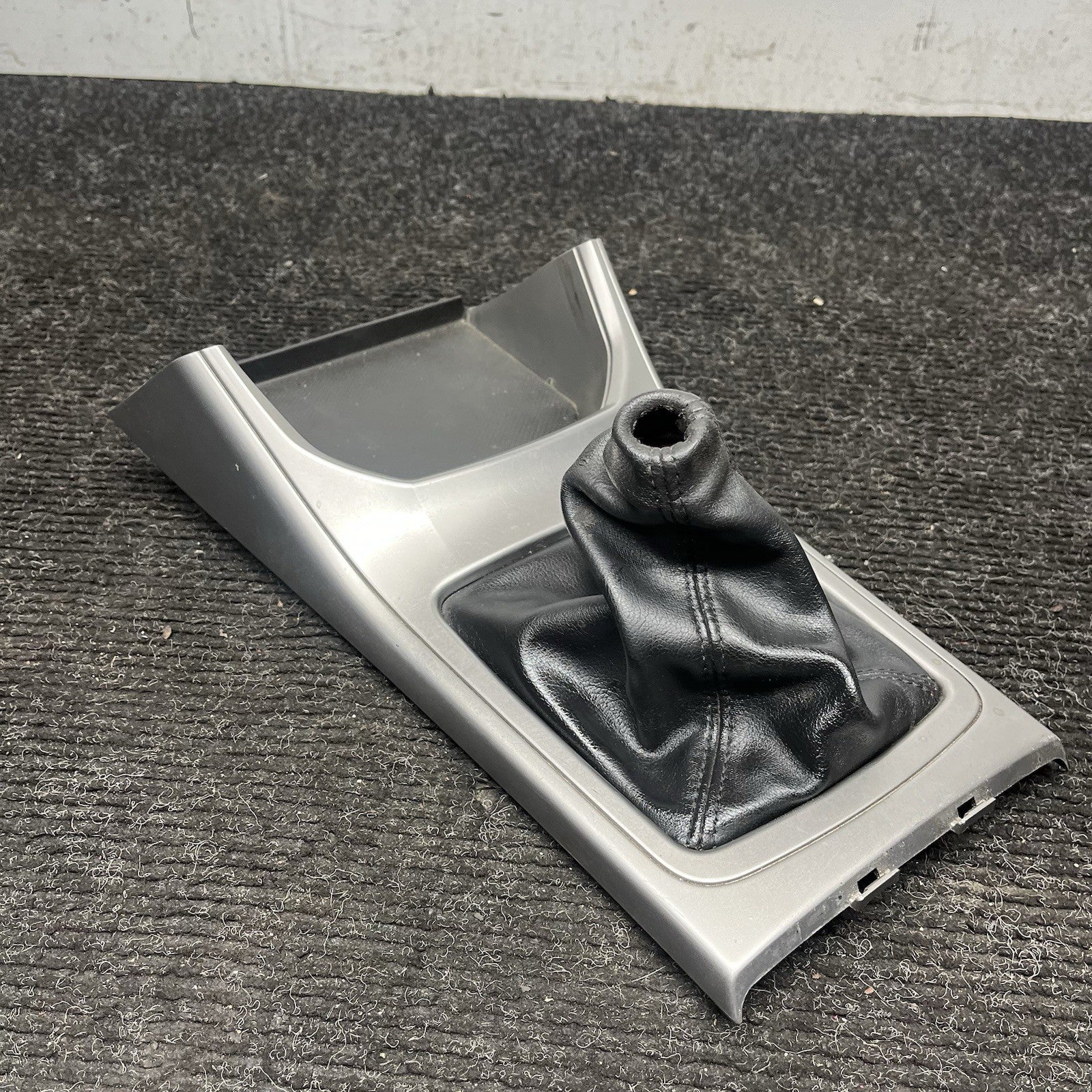 ☑️ 2008-2014 Subaru WRX Shifter Trim Bezel OEM 92122FG040