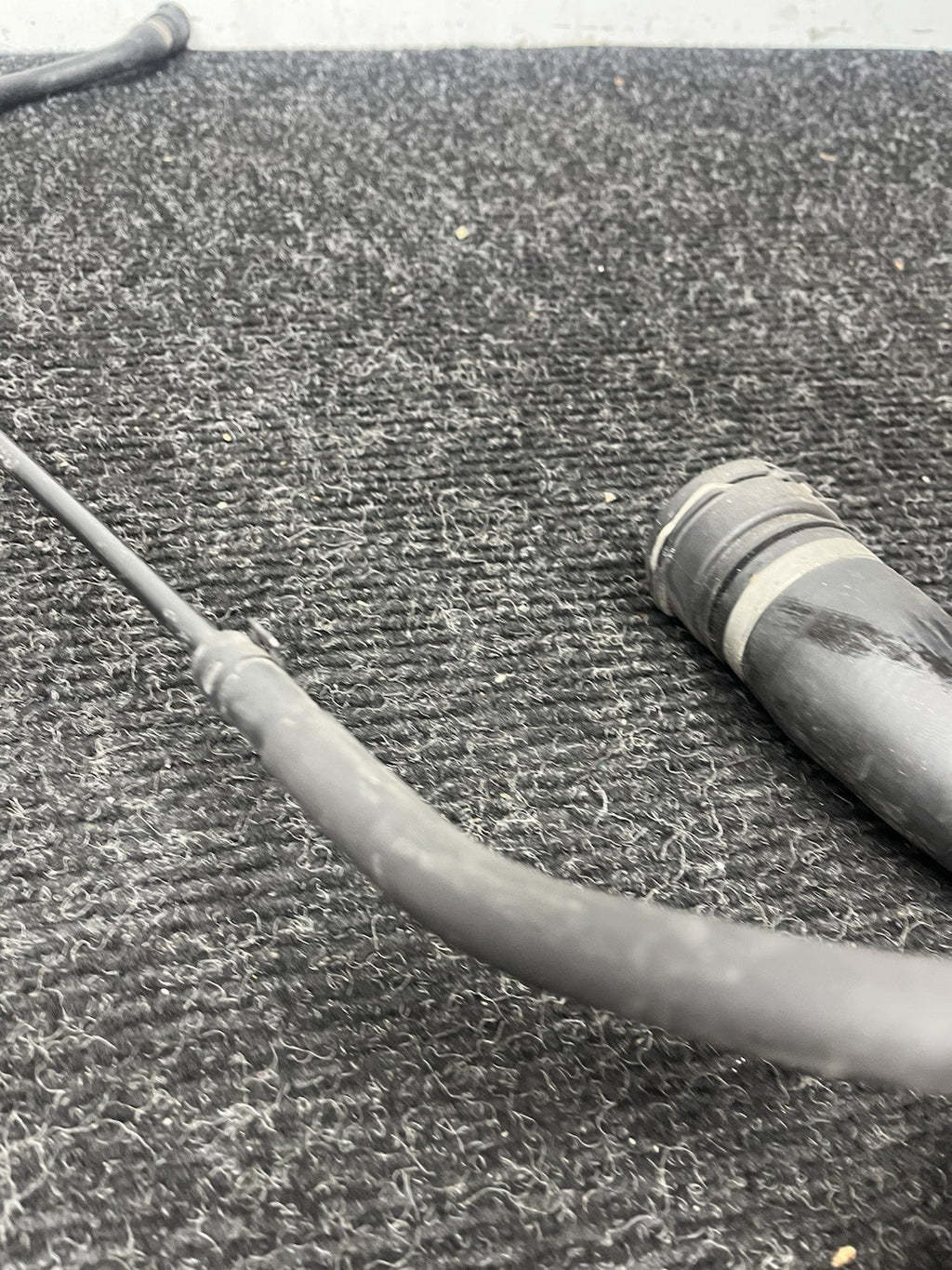☑️ BMW E88 E90 E92 135 335 N54 Upper Engine Radiator Coolant Hose Pipe Line OEM