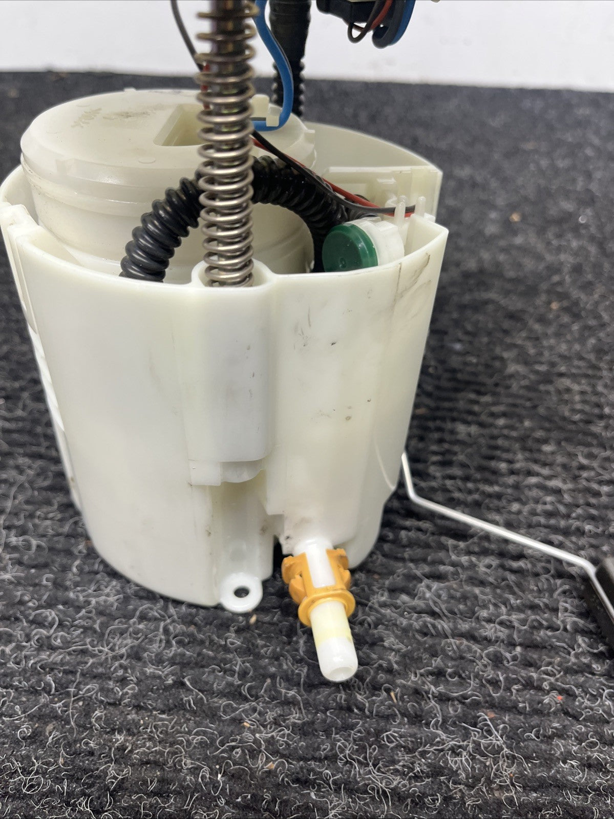 ☑️ 2013-2019 Scion Subaru FRS BRZ Fuel Pump Assembly 42021CA000 OEM