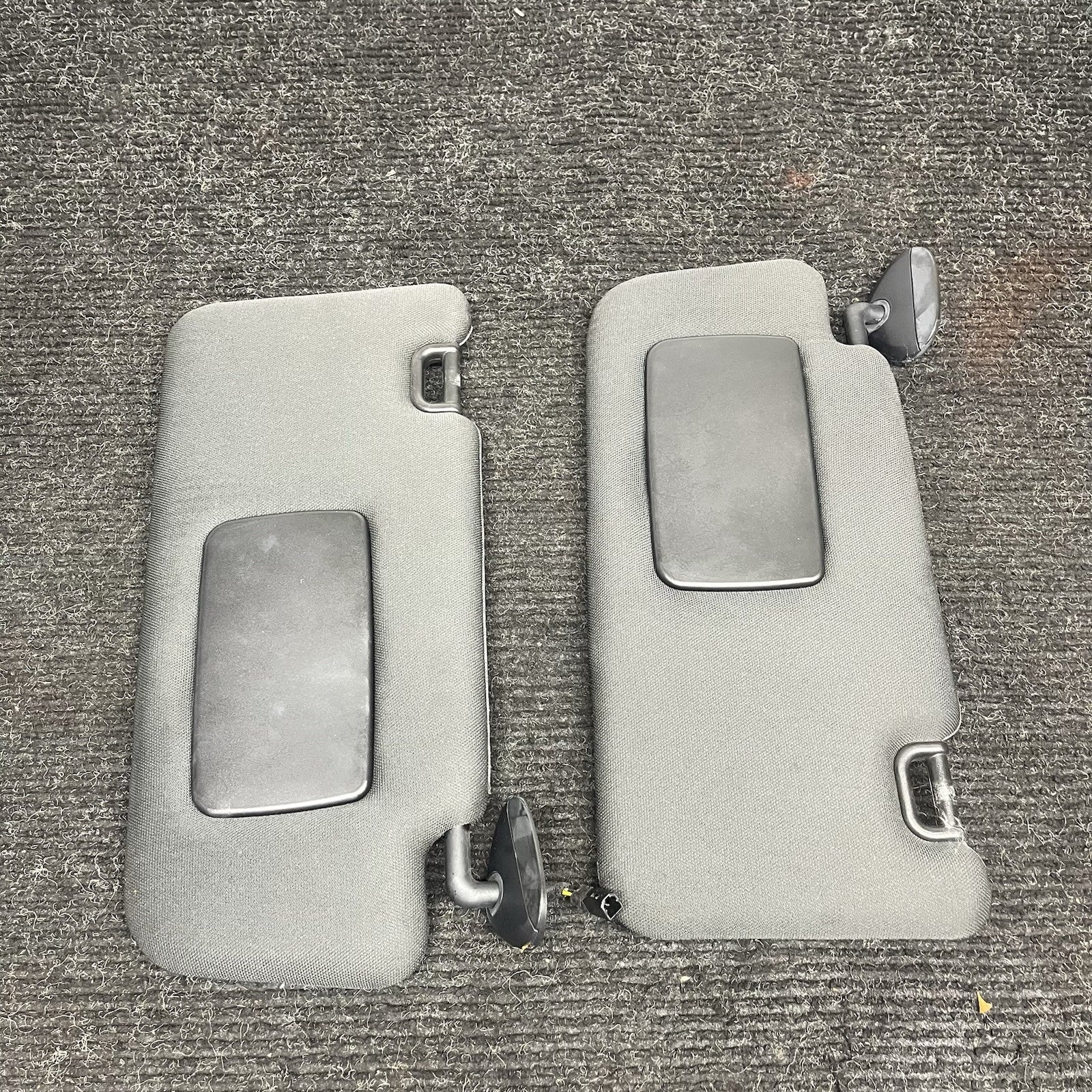 ☑️ 2015-2019 Subaru WRX STI Left Driver Passenger Right Sun Visor Pair OEM 15-19