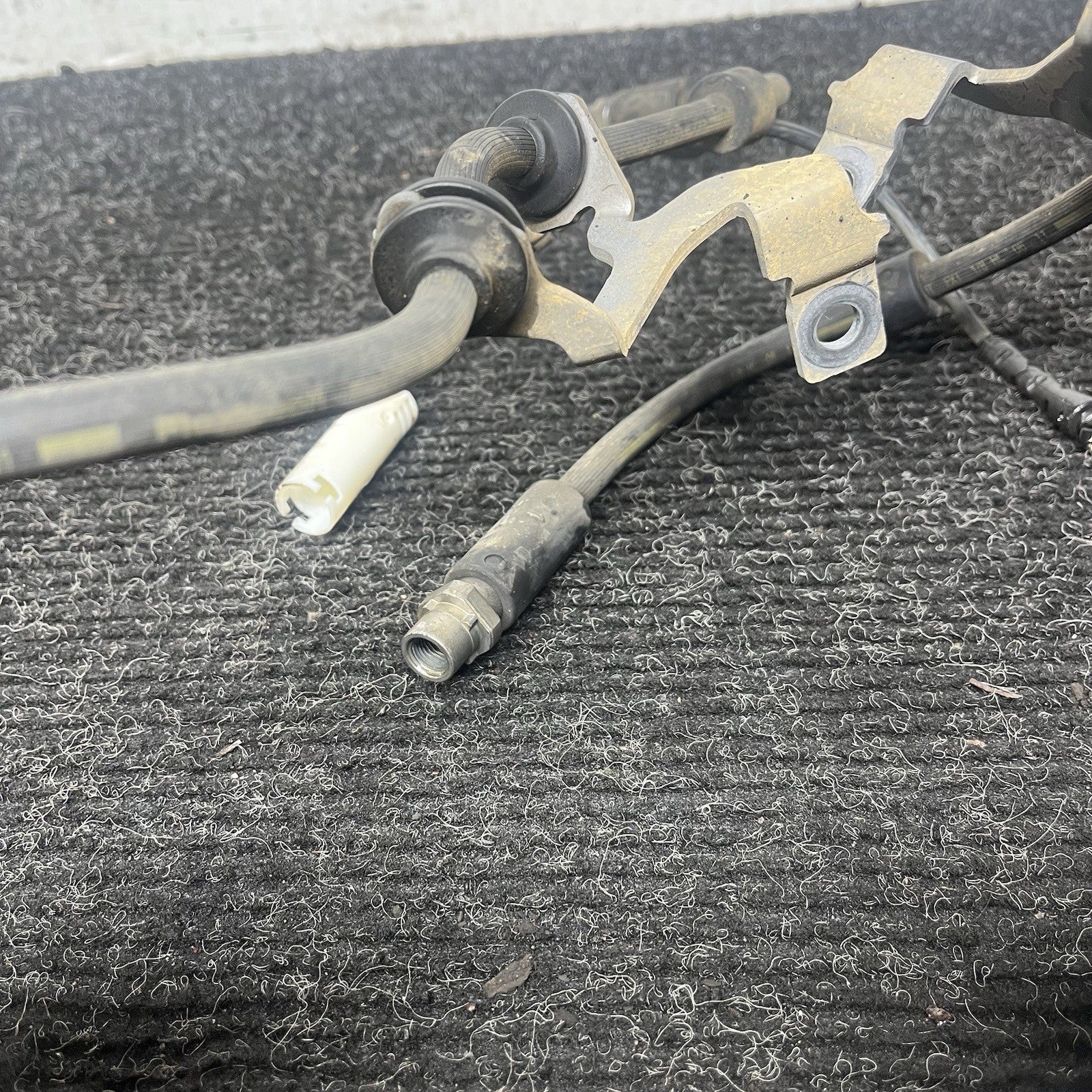 ☑️ 07-13 BMW E90 E92 E93 328i Front Left Right Brake Caliper Pair OEM