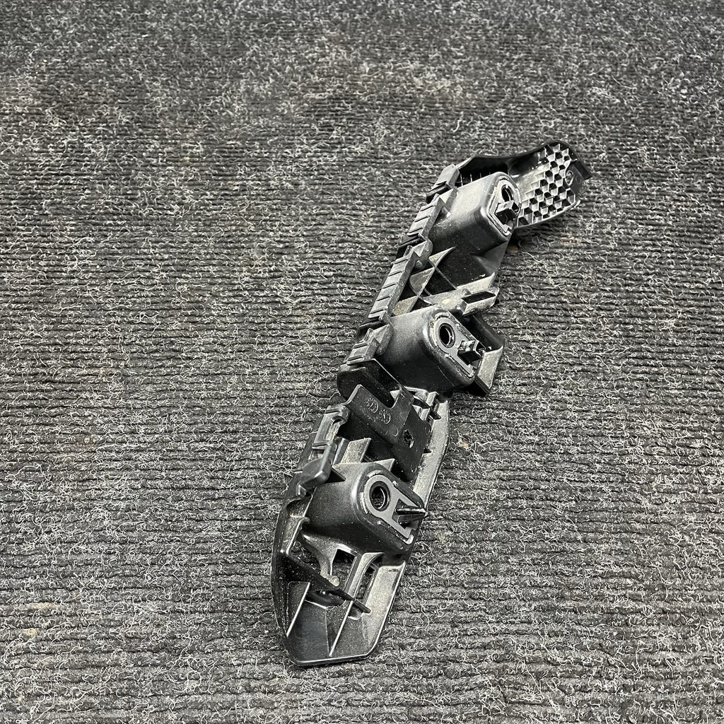 ☑️ 2022-2025 TOYOTA GR86 BRZ REAR BUMPER RIGHT SIDE UPPER MOUNT BRACKET OEM