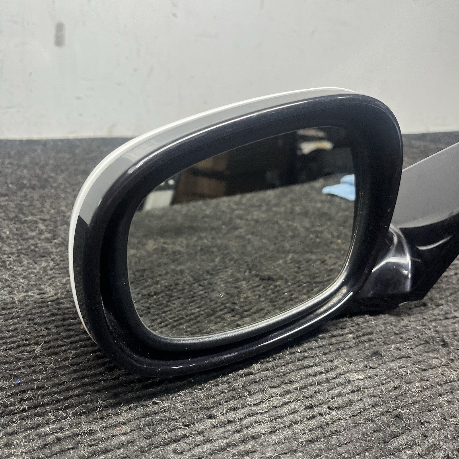 ☑️ 10-13 OEM BMW E82 E88 Front Left Driver Side Heated Mirror Assembly White