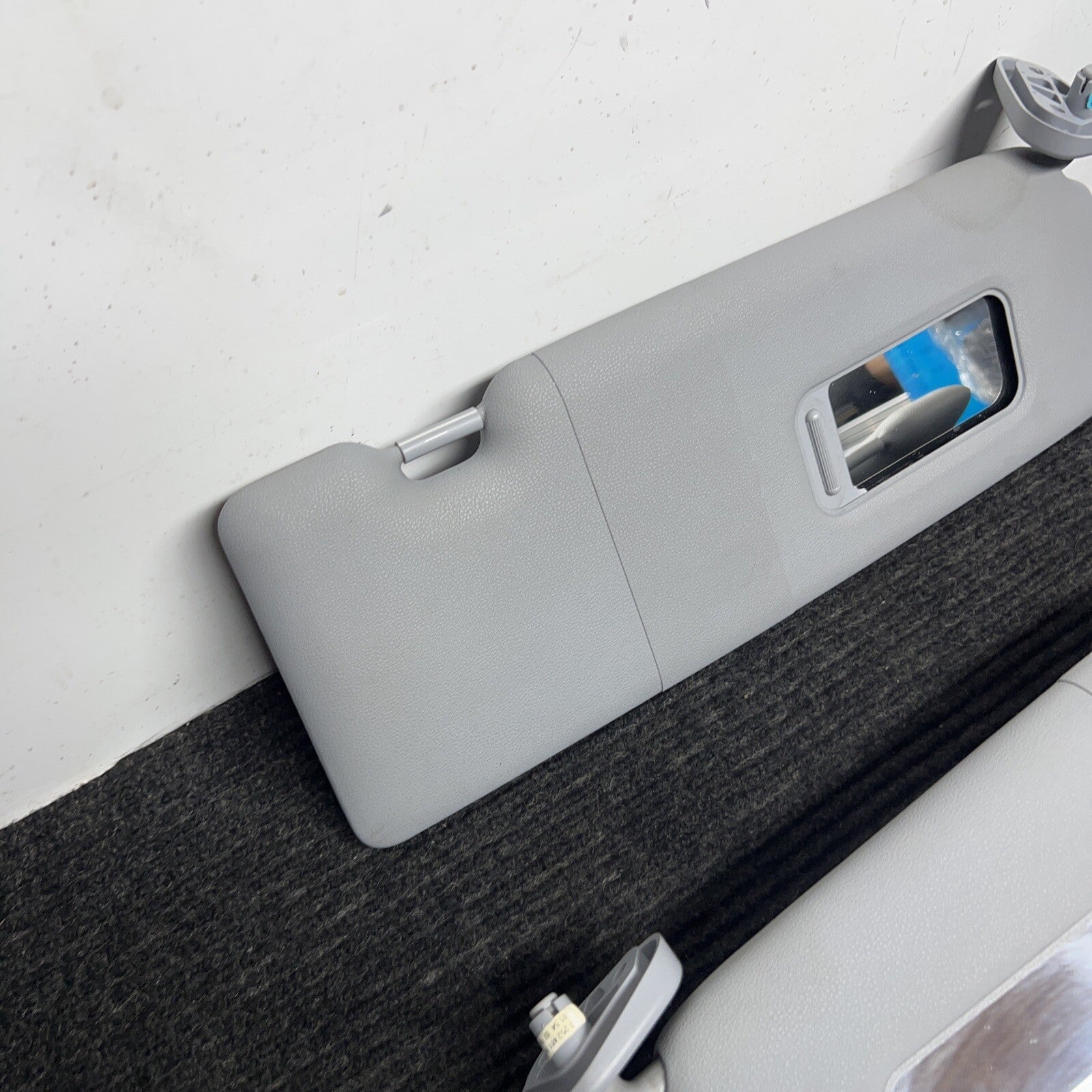 ☑️ BMW E82 128 135 Left Driver Upper Sun Shade Visor Blind Trim Set Cover Oem