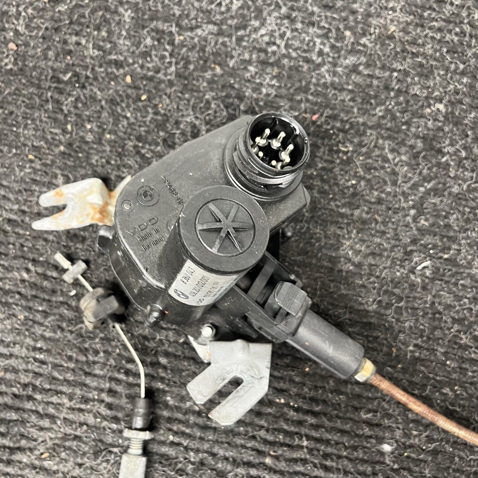 ☑️ 95-99 BMW E36 328ic 3-SERIES CRUISE CONTROL ACTUATOR MOTOR 8360043 OEM