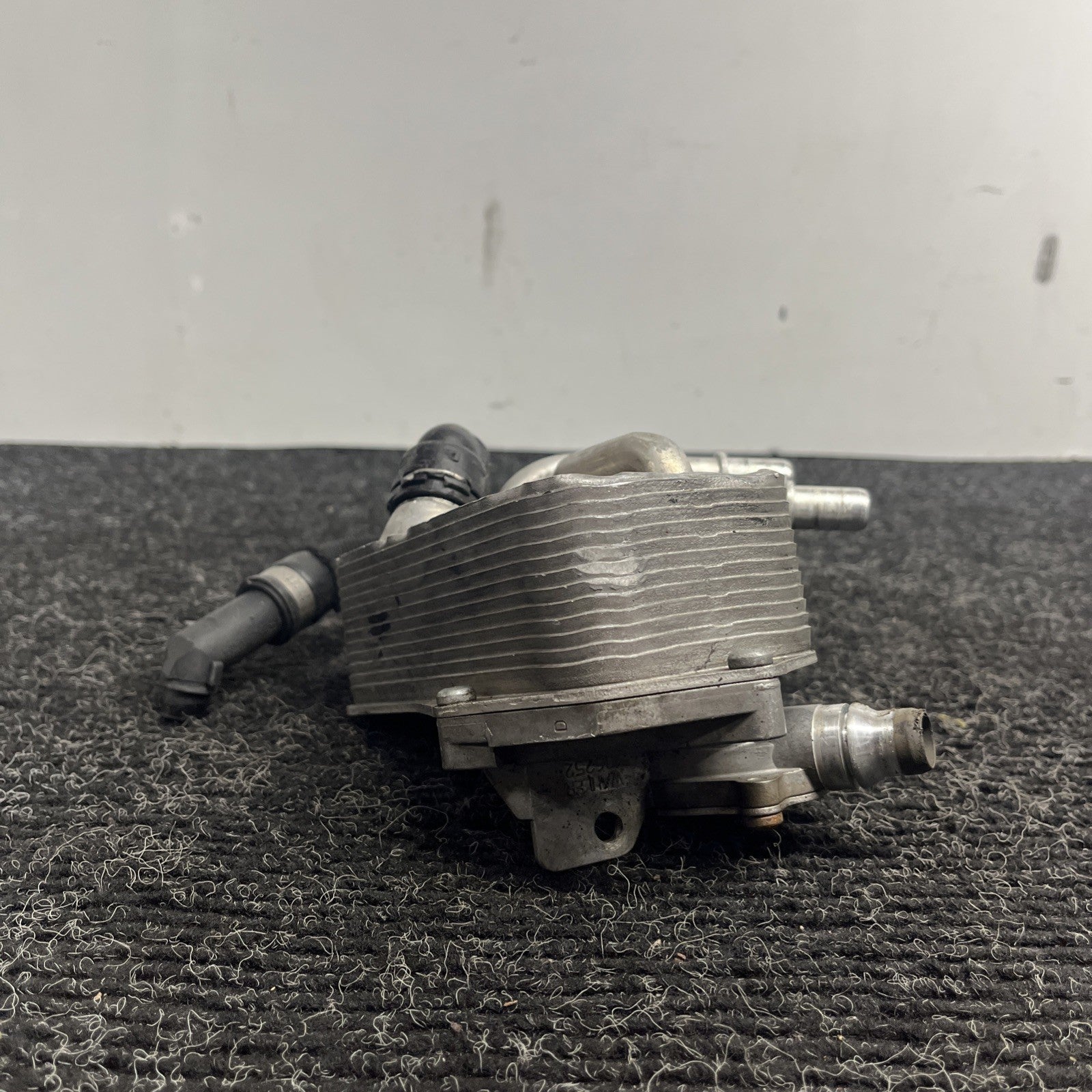 ☑️ 07-13 BMW E82 E88 E90 E91 E92 135I 335 TRANSMISSION HEAT EXCHANGER OIL COOLER